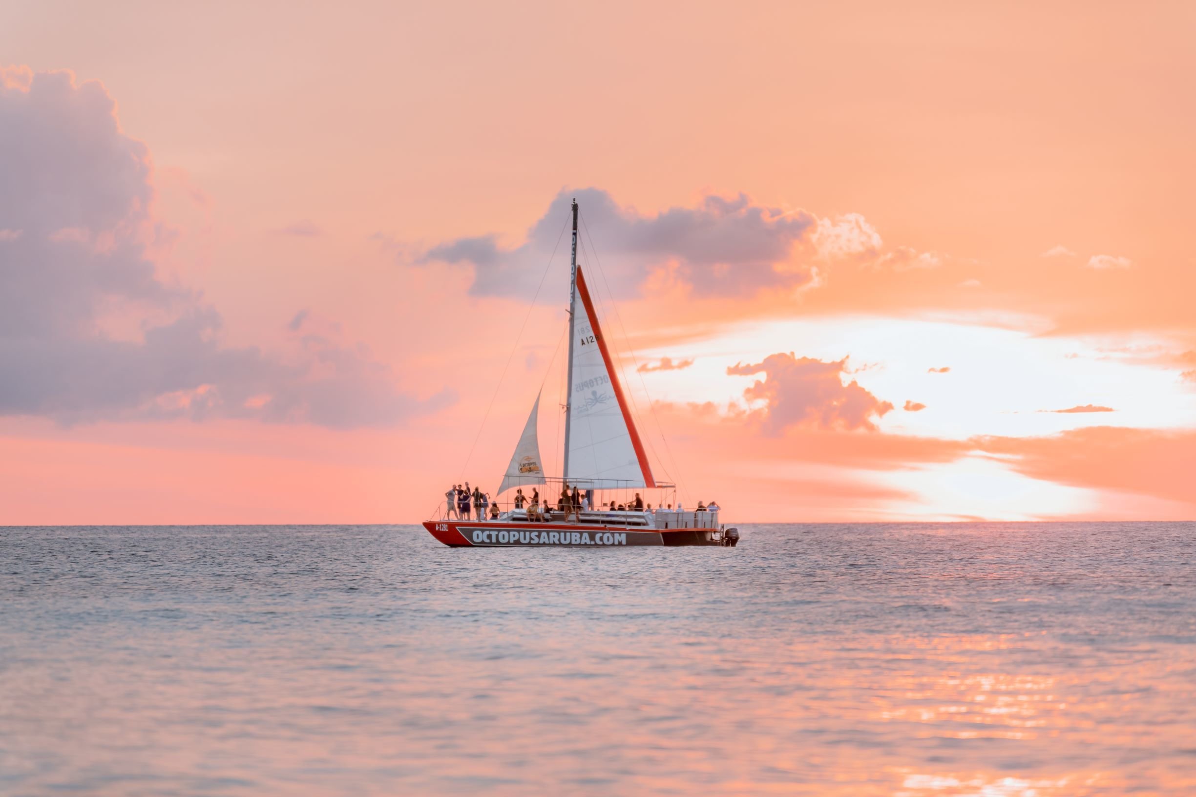 Aruba Sunset Catamaran with Open Bar