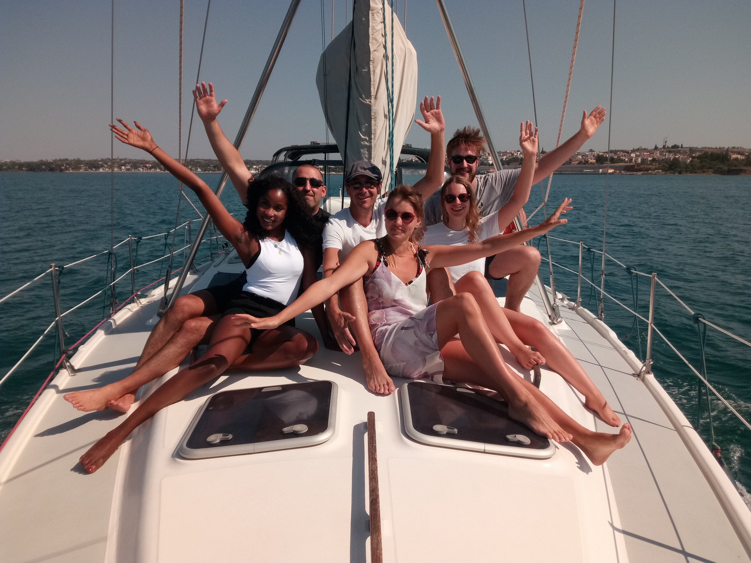 Half-Day Sailing to Shipwreck Bay