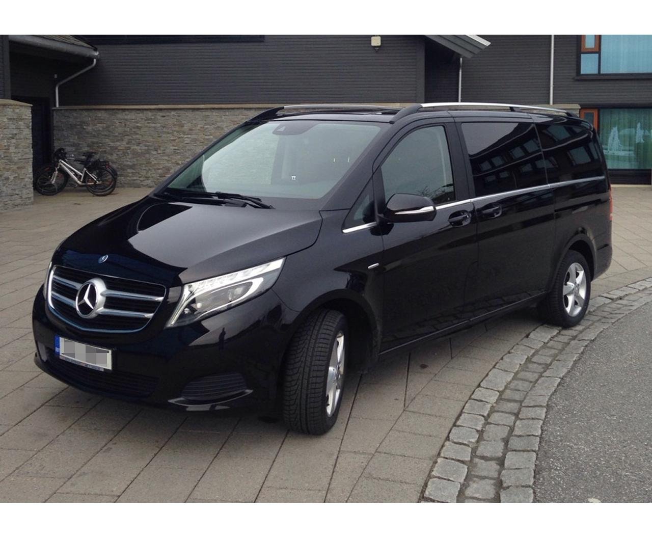 Private Airport Transfer: Bergen Airport to City Center
