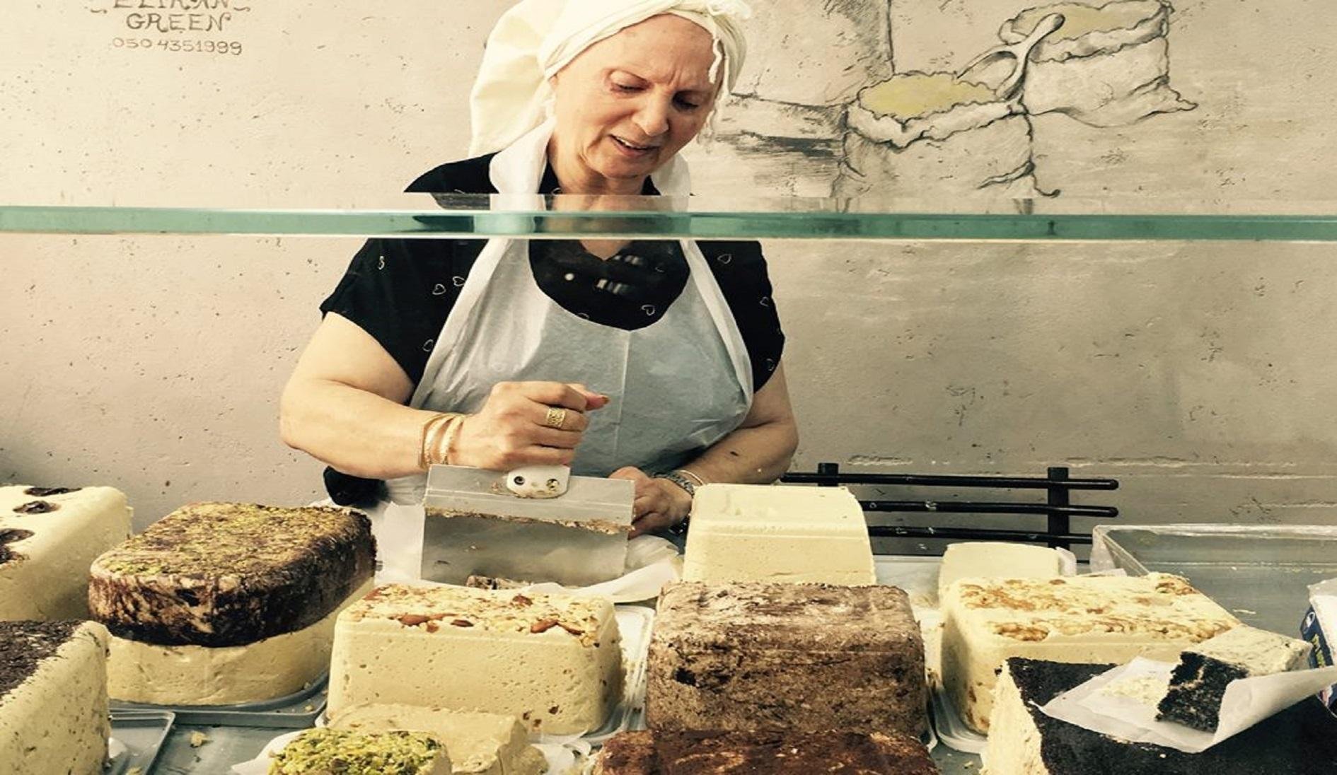 Levinsky Market Food Tour with Lunch