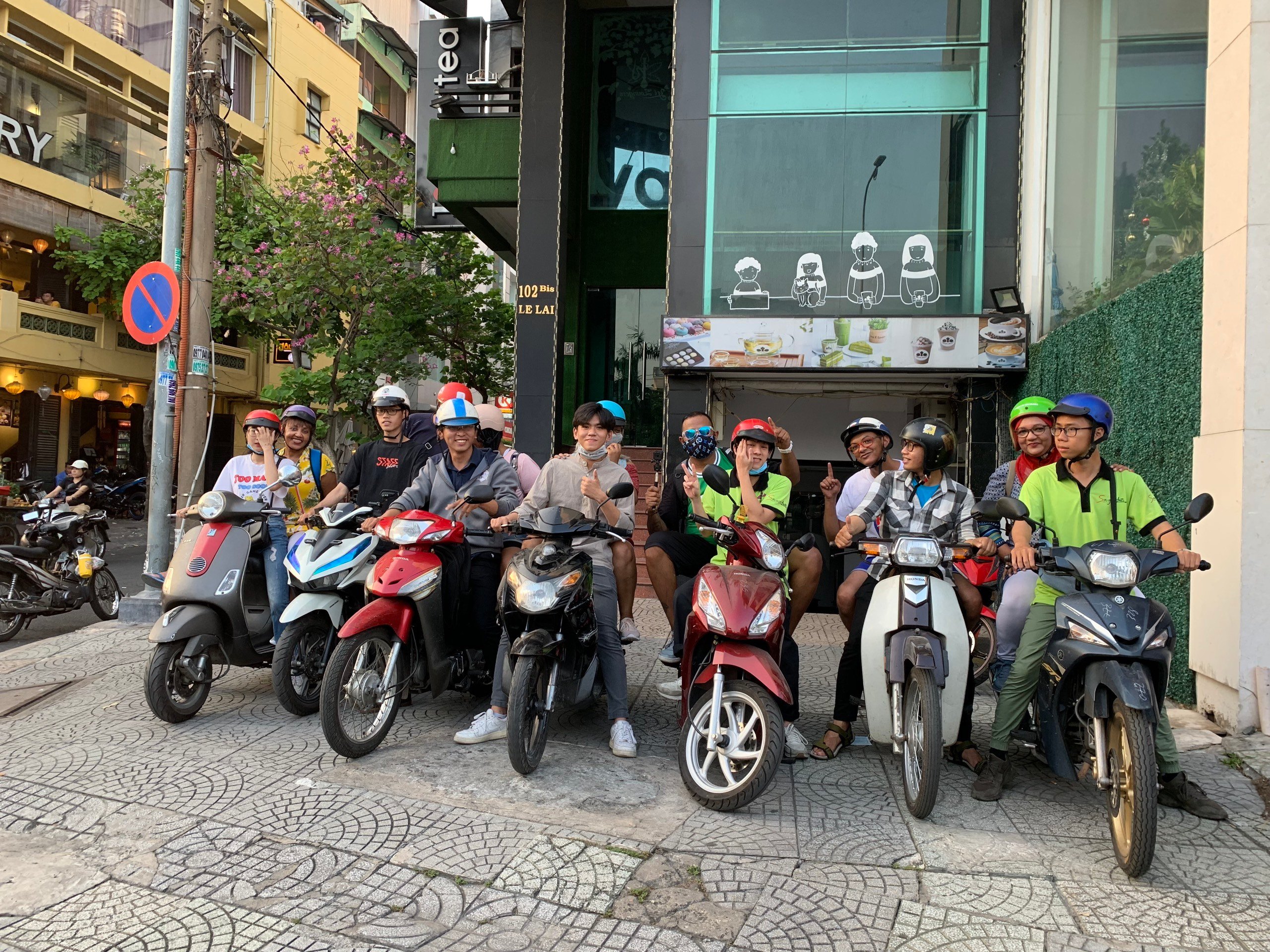 food tour in Saigon — photo 44