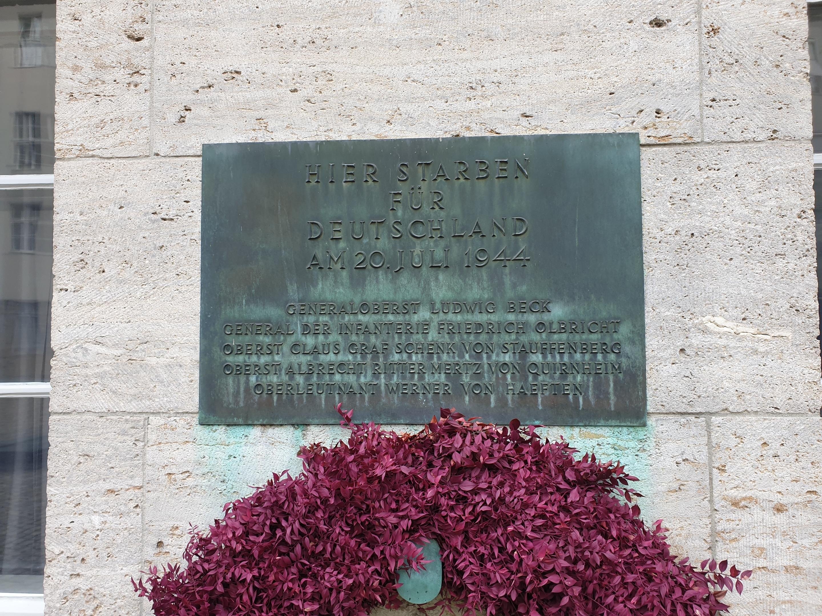 walking tour in Berlin — photo 1