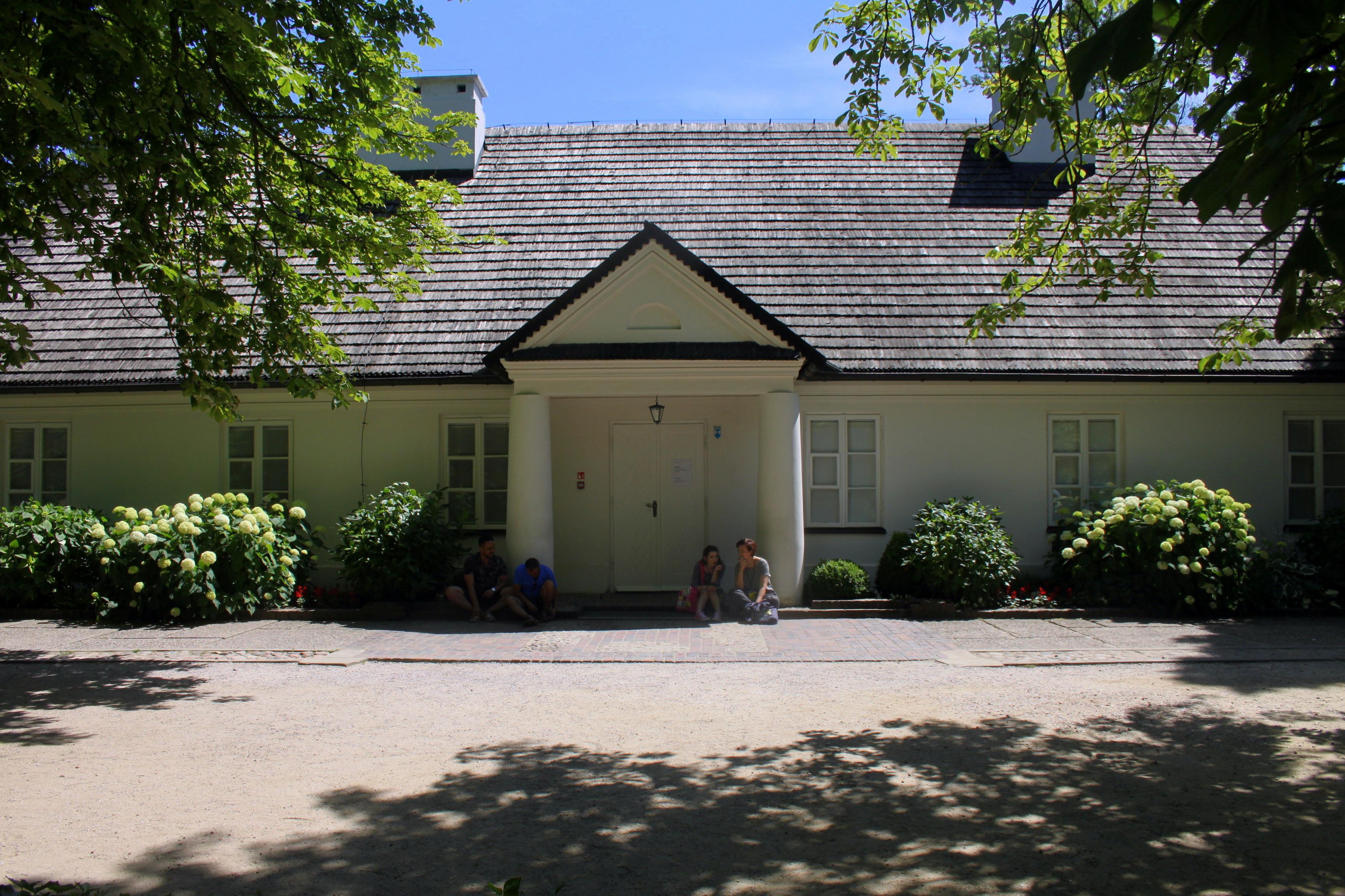 Chopin Heritage Tour: Birthplace & Baptism Church from Warsaw