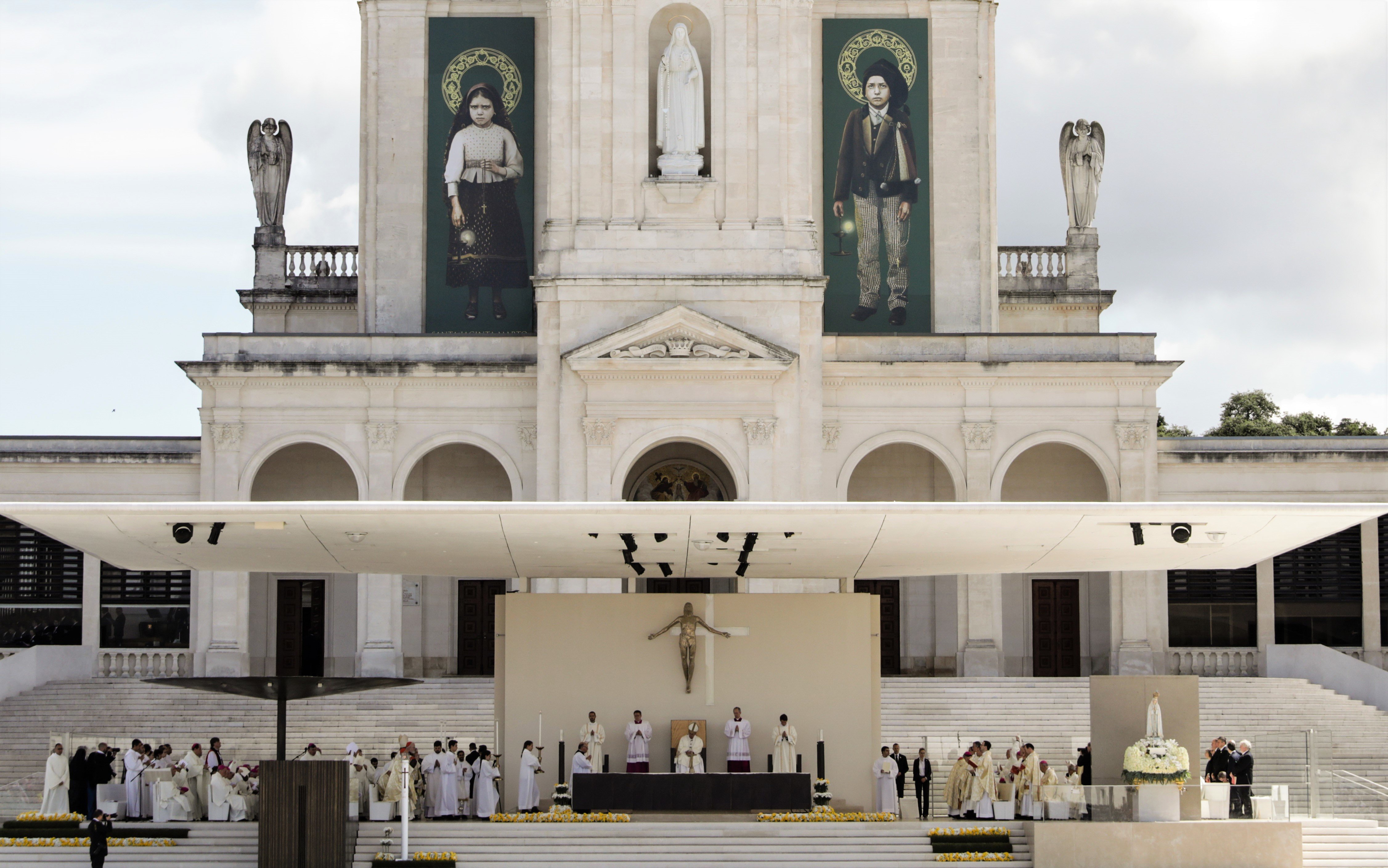 Private Day Tour from Lisbon: Fátima Pilgrimage & Sintra's Royal Palaces