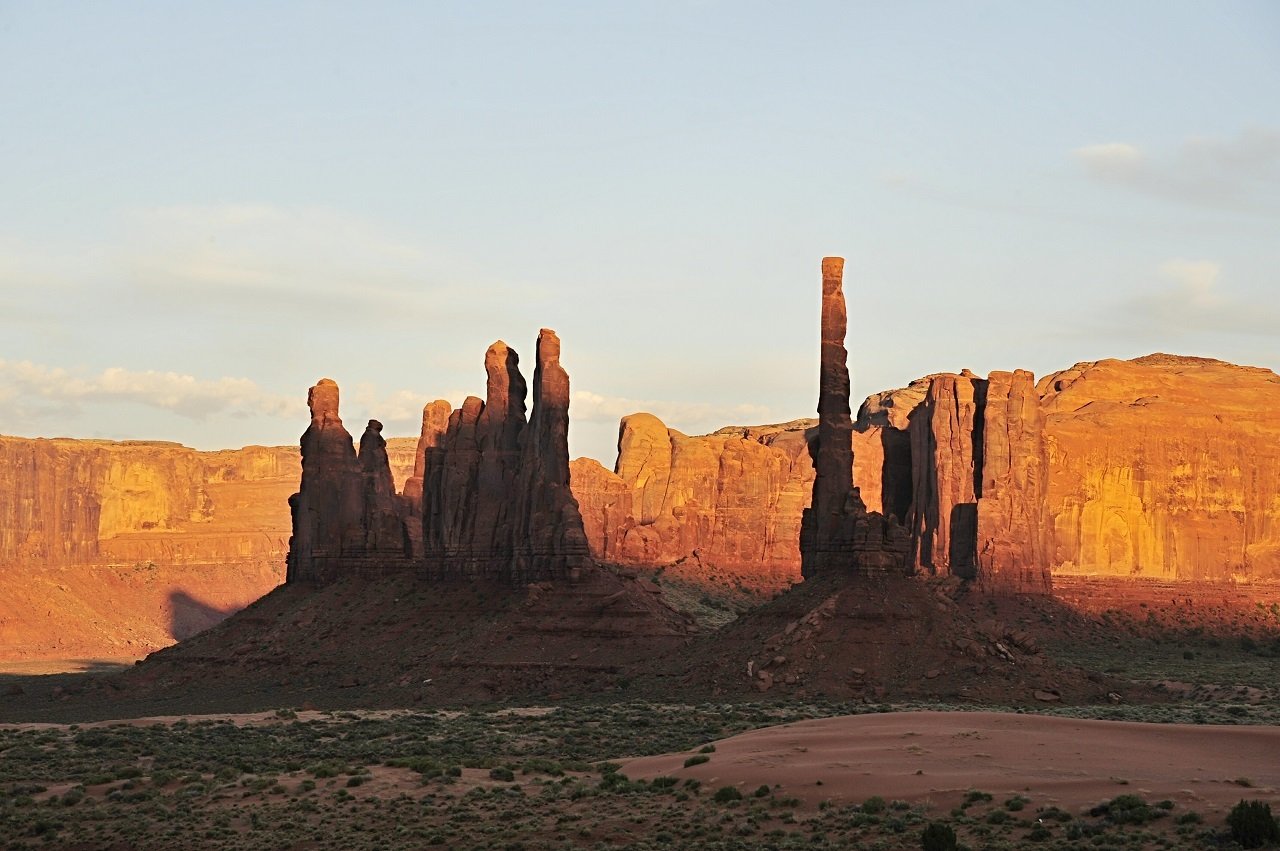 Monument Valley Scenic Open-Air 90-Minute Excursion