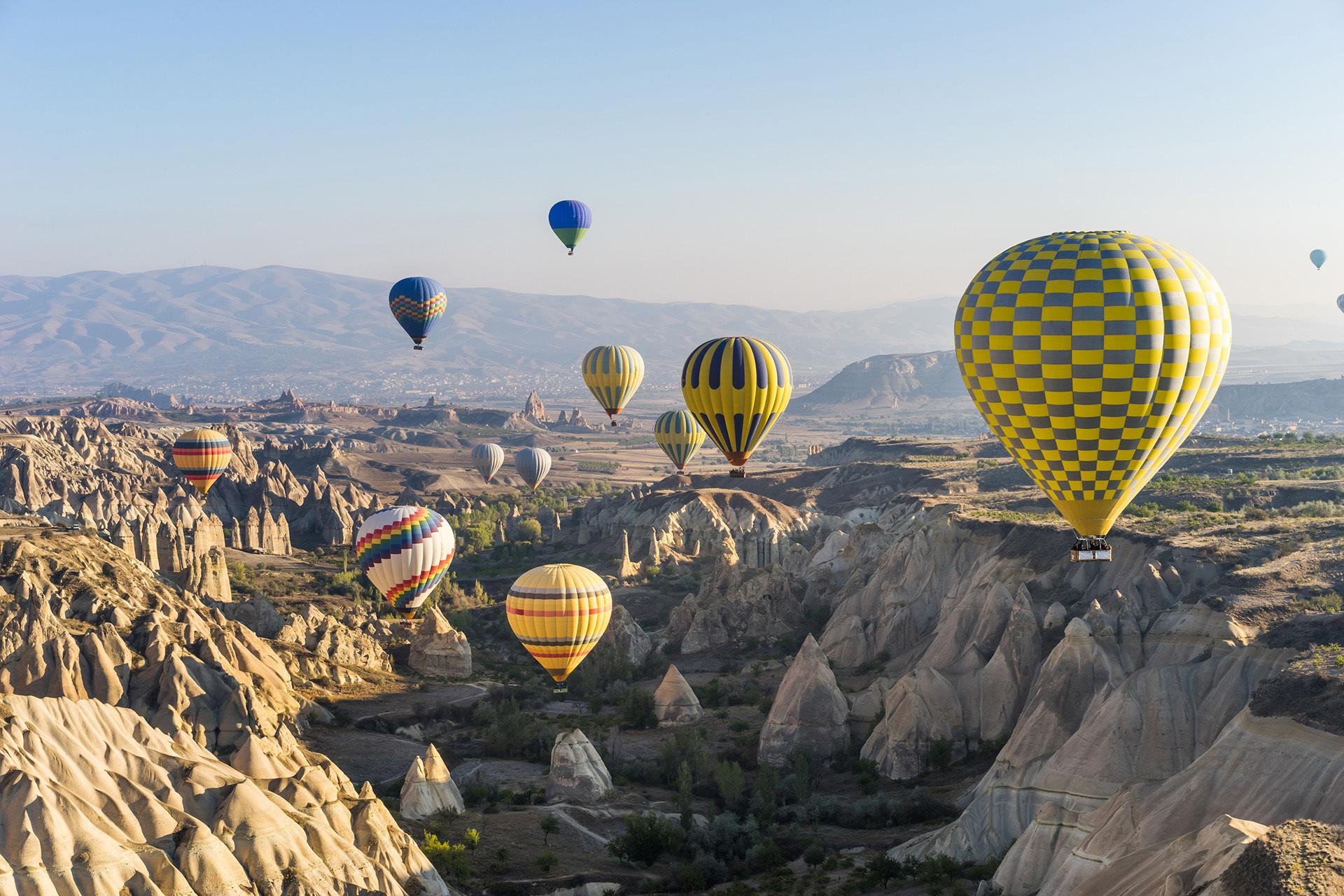 Cappadocia Hot Air Balloon Flight & Regional Highlights Tour