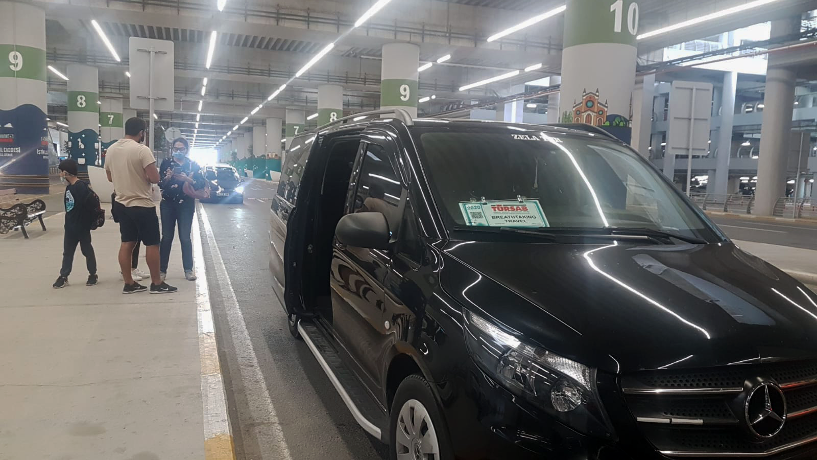 Private Istanbul Airport (IST) Hotel Transfer
