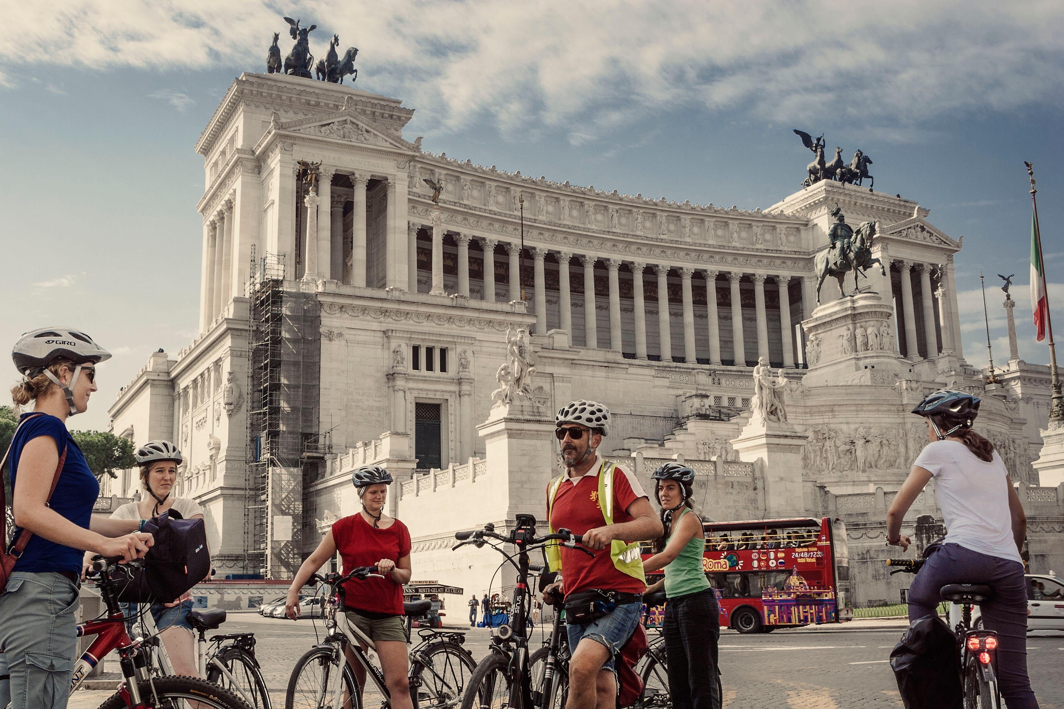 Rome e-bike tour electric bike Cannondale city landmarks — image 7