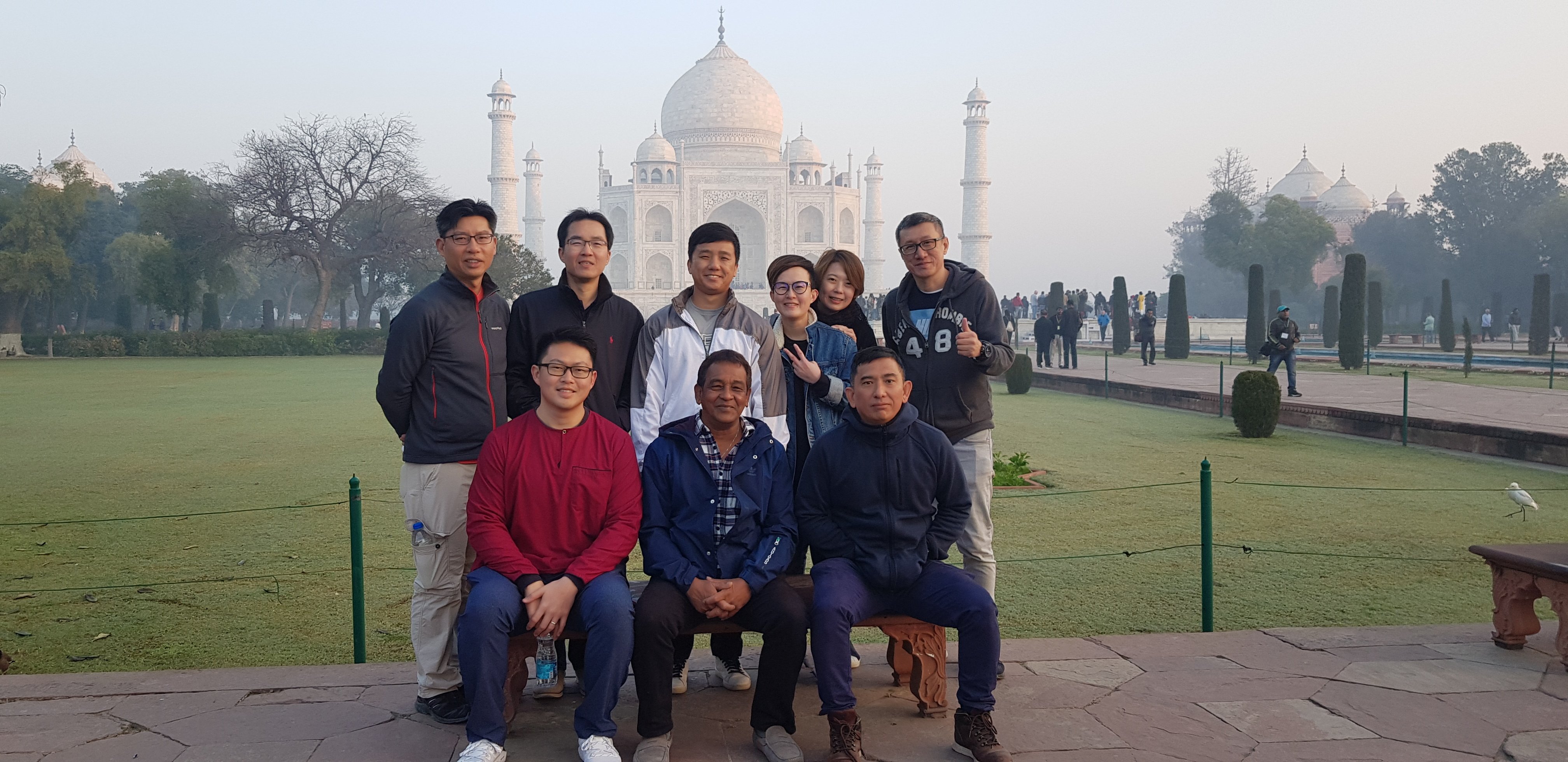 Delhi to Taj Mahal & Agra Fort: Express Train Day Tour