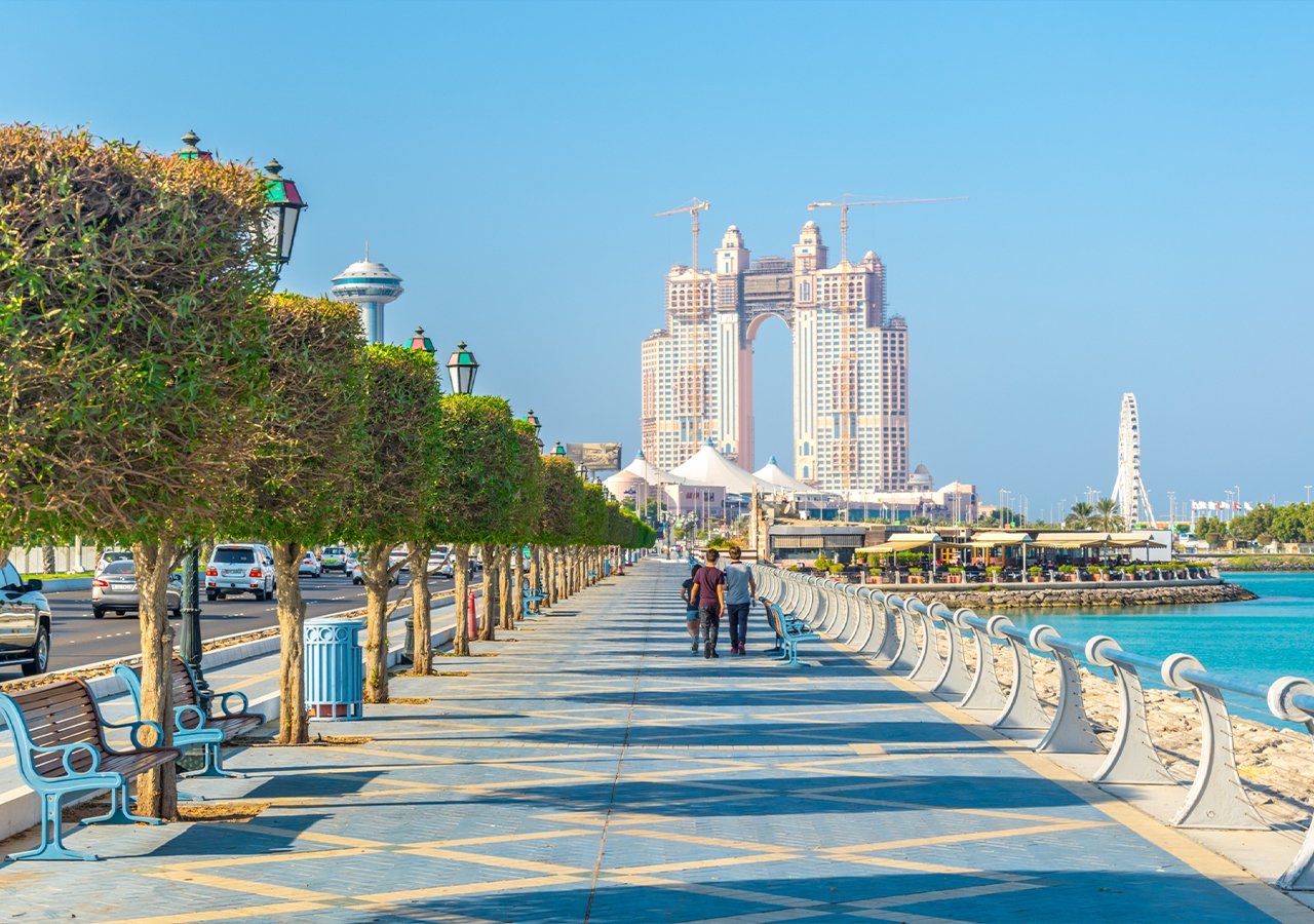 Abu Dhabi Day Trip from Dubai: Grand Mosque, Presidential Palace & More