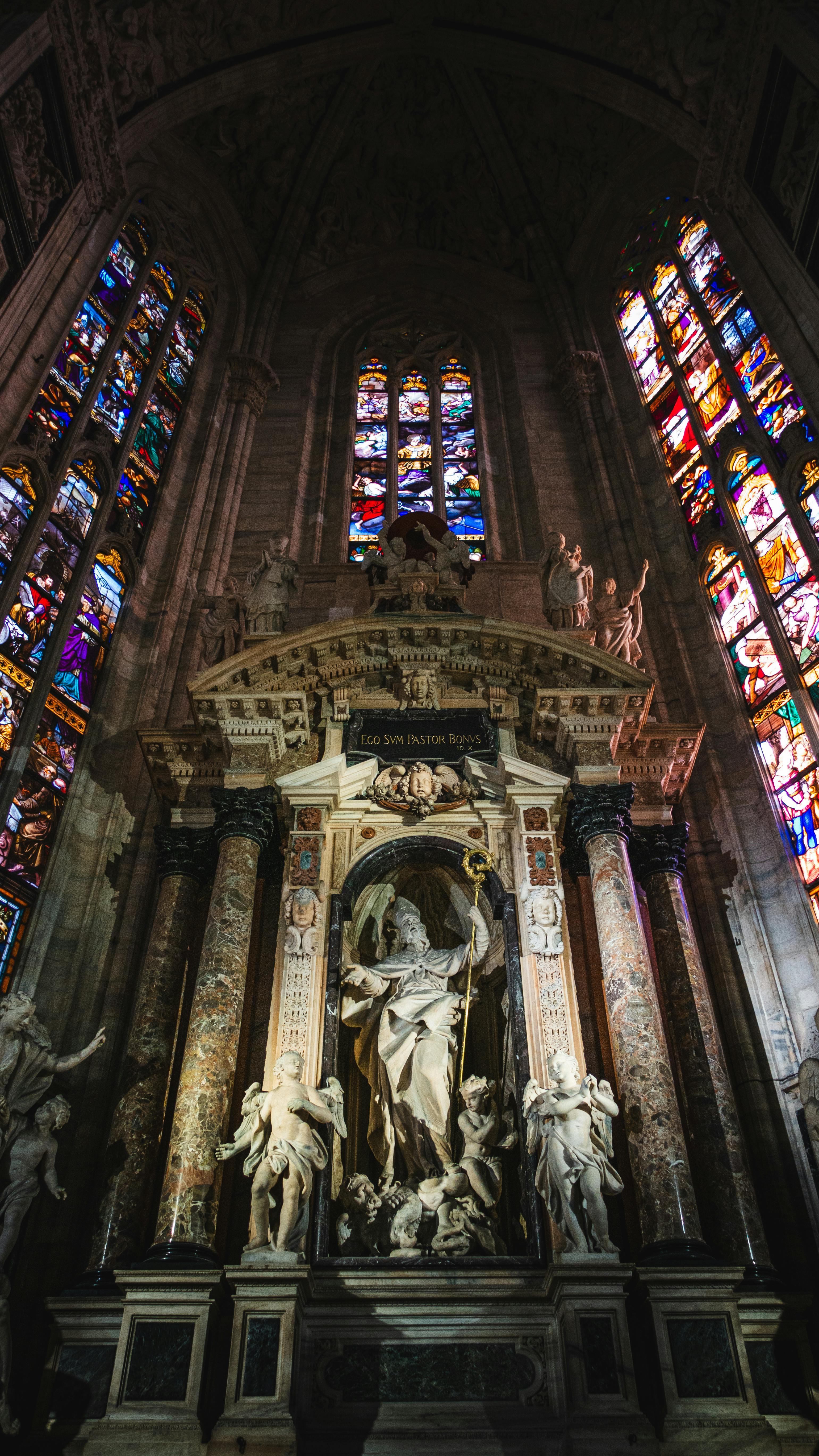 Milan Duomo Cathedral Guided Tour with Underground & Museum Access