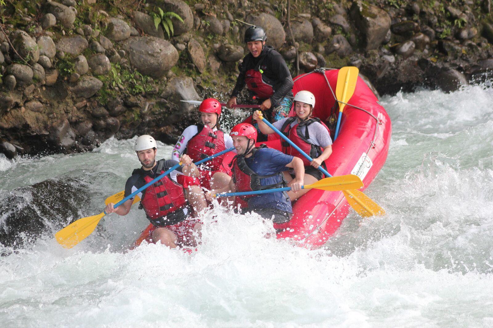 Costa Rica white water rafting on the Balsa and Pacuare rivers — rafting photo 4