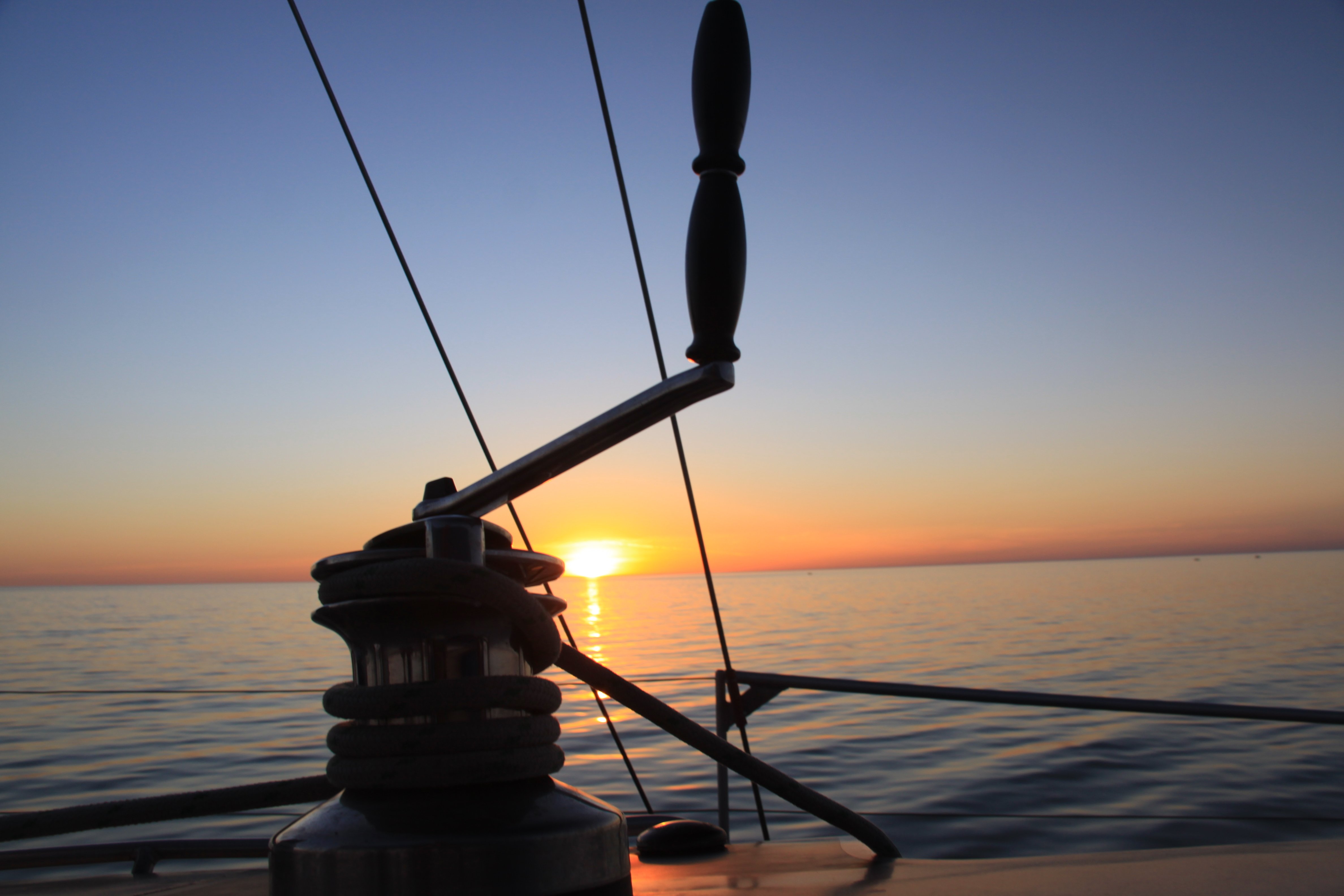 Glenelg Twilight Catamaran Sail with Beverage