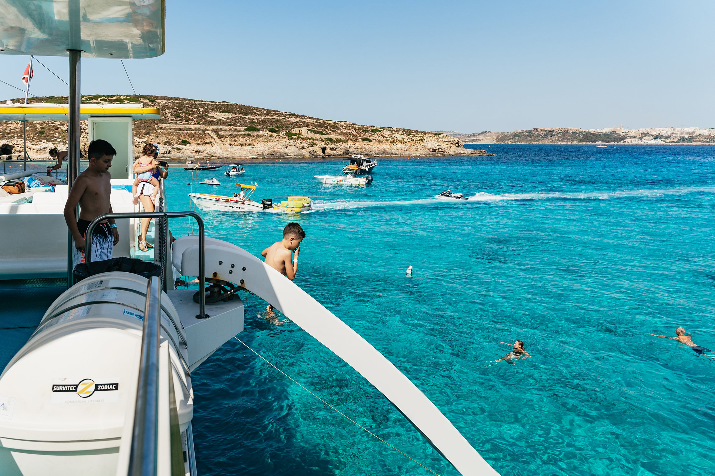 Comino Catamaran Cruise: Blue Lagoon & Crystal Lagoon