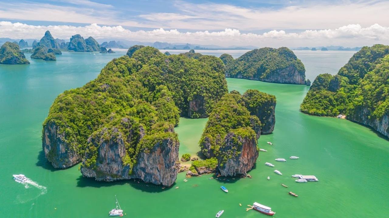 James Bond Island Big Boat & Canoe Day Trip from Phuket