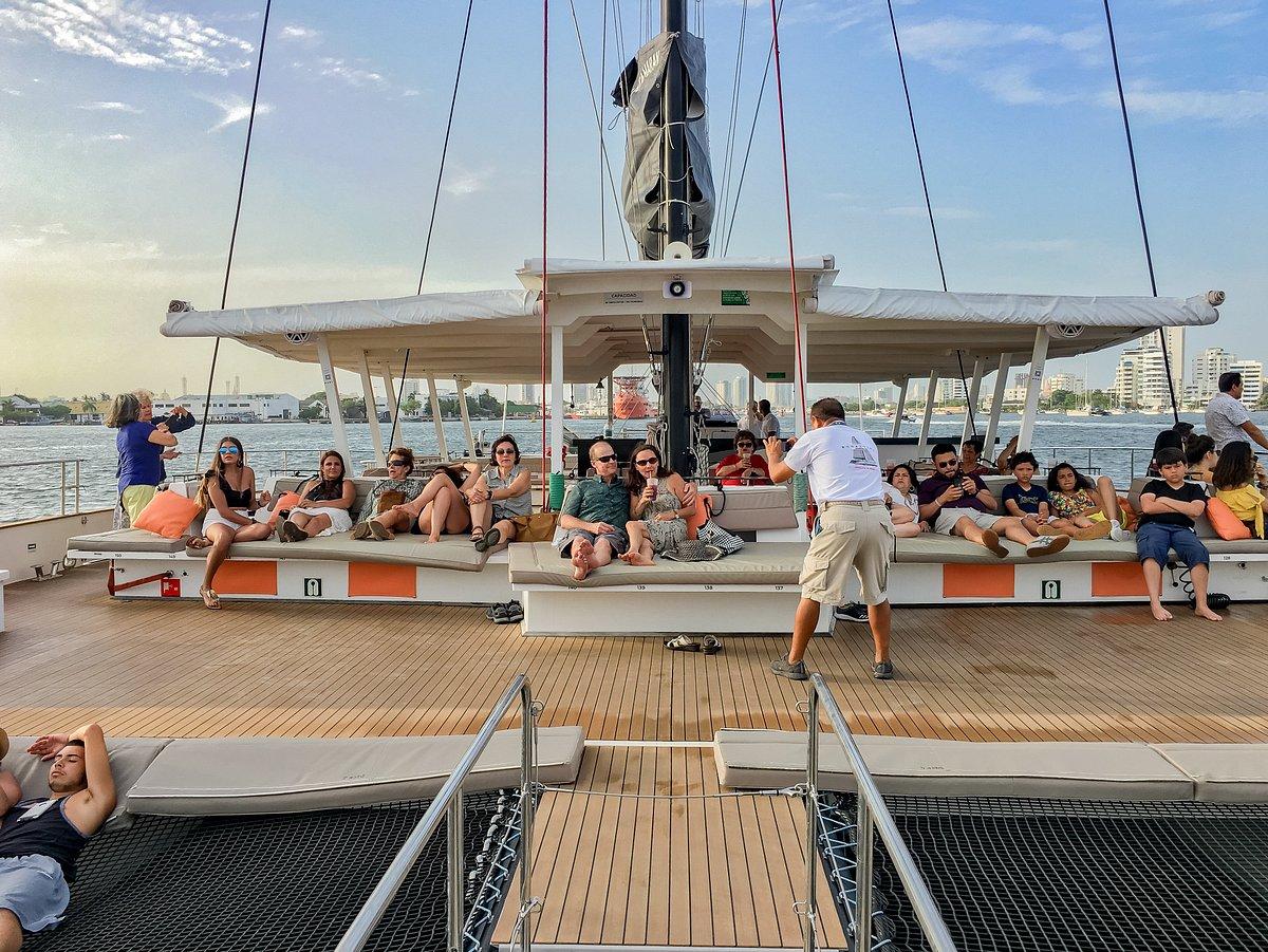 Rosario Islands Catamaran Adventure with Snorkeling
