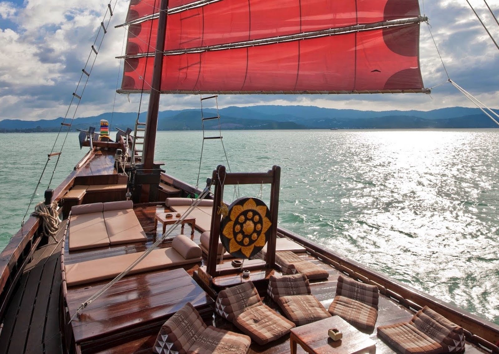 Full-Day Koh Phangan Sailing Cruise with Sunset