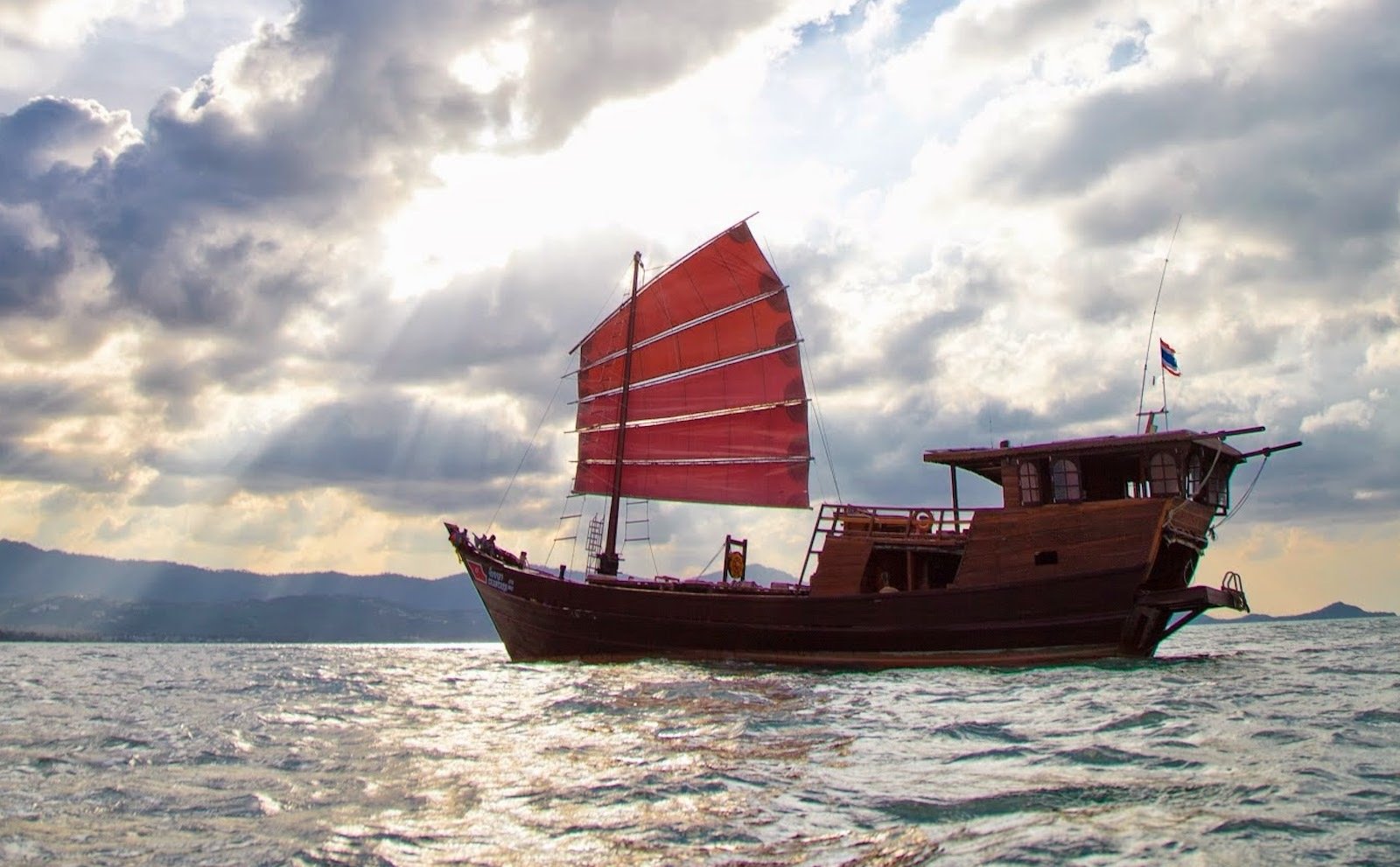 Full-Day Koh Phangan Sailing Cruise with Sunset