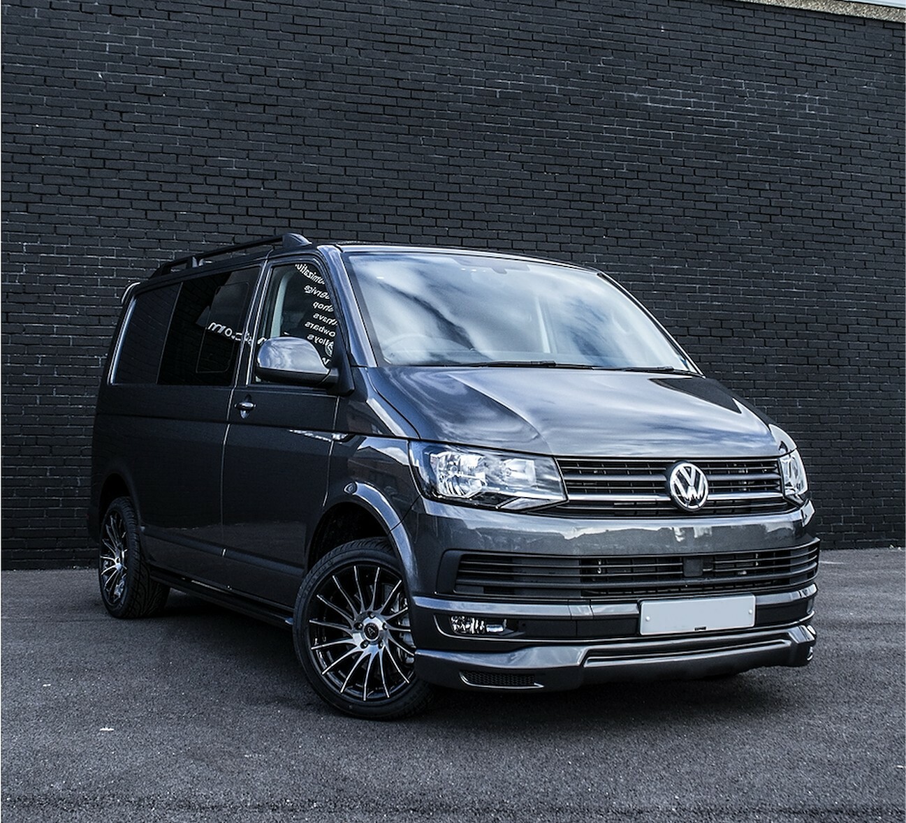 Private Airport Transfer: Auckland City & Airport