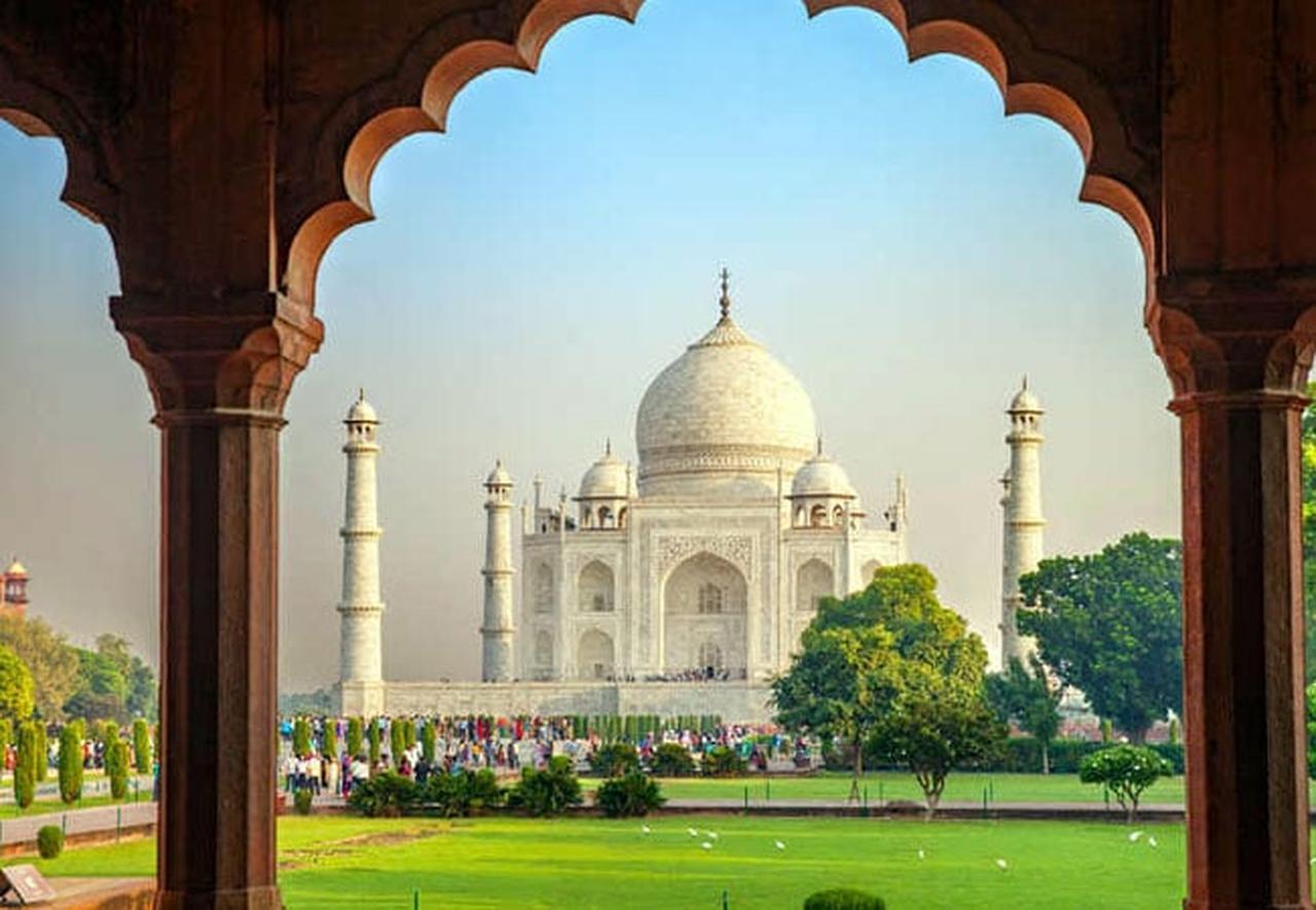 Agra Private Skip-the-Line Tour: Taj Mahal & Agra Fort