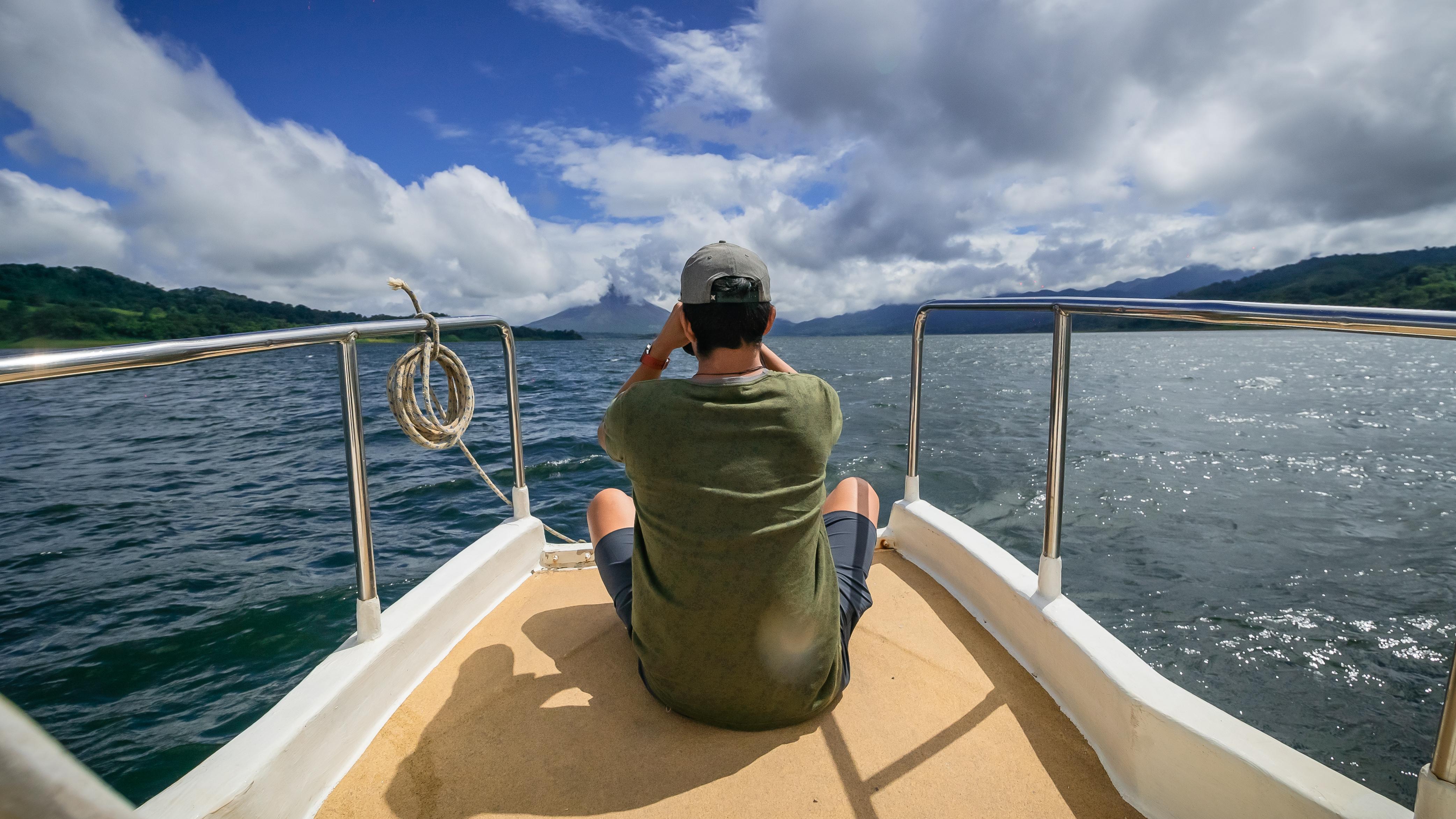 Lake Arenal Crossing & Rainforest Night Walk