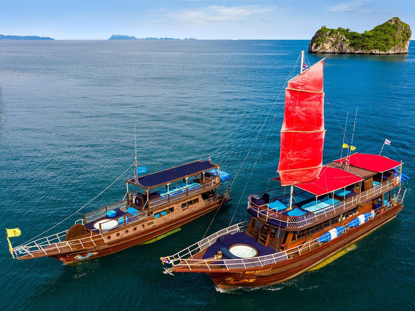 Ang Thong Marine Park Semi-Private Yacht Cruise from Koh Samui