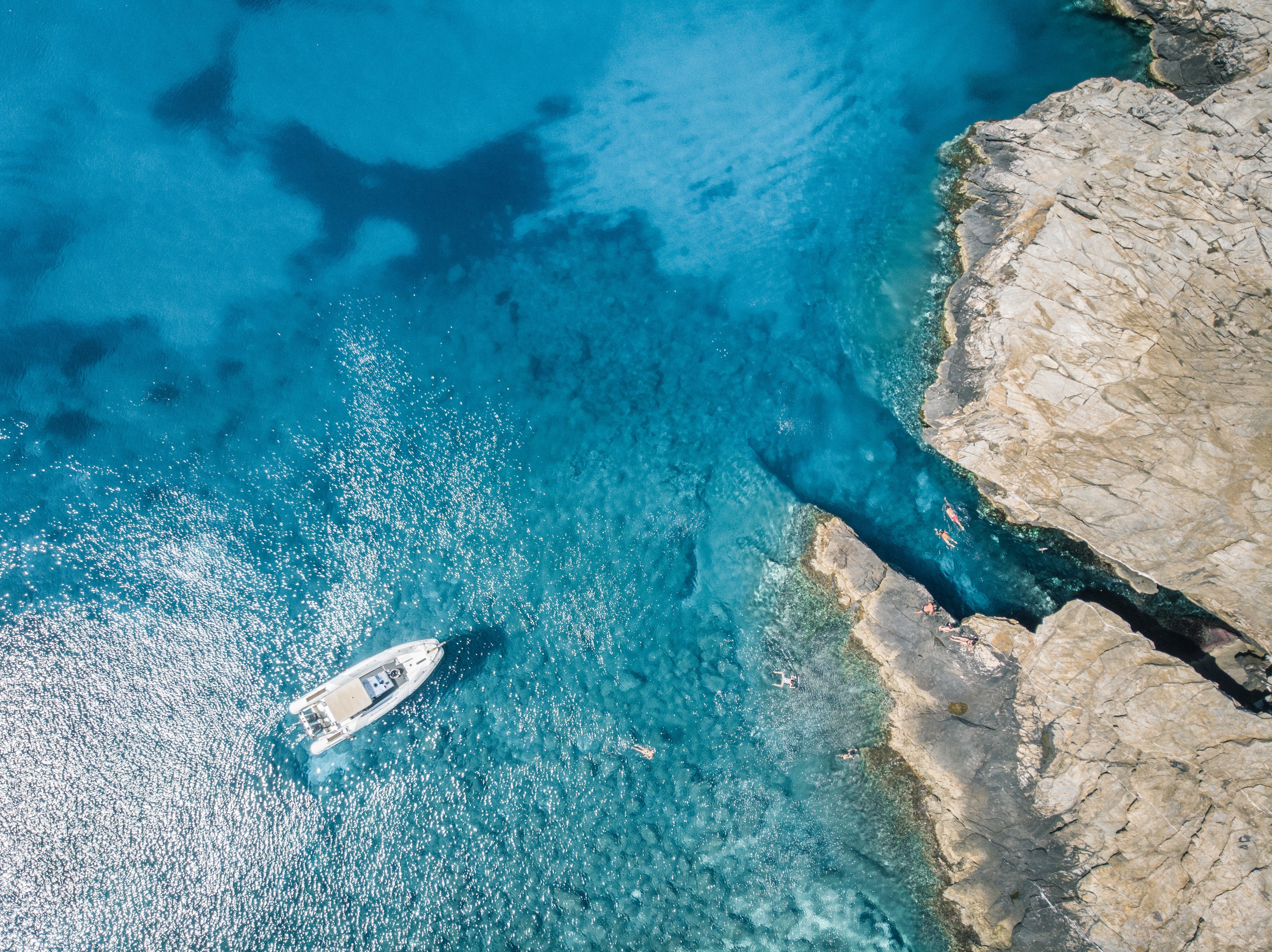Ios: 7-Beach Coastal Luxury Speedboat Cruise