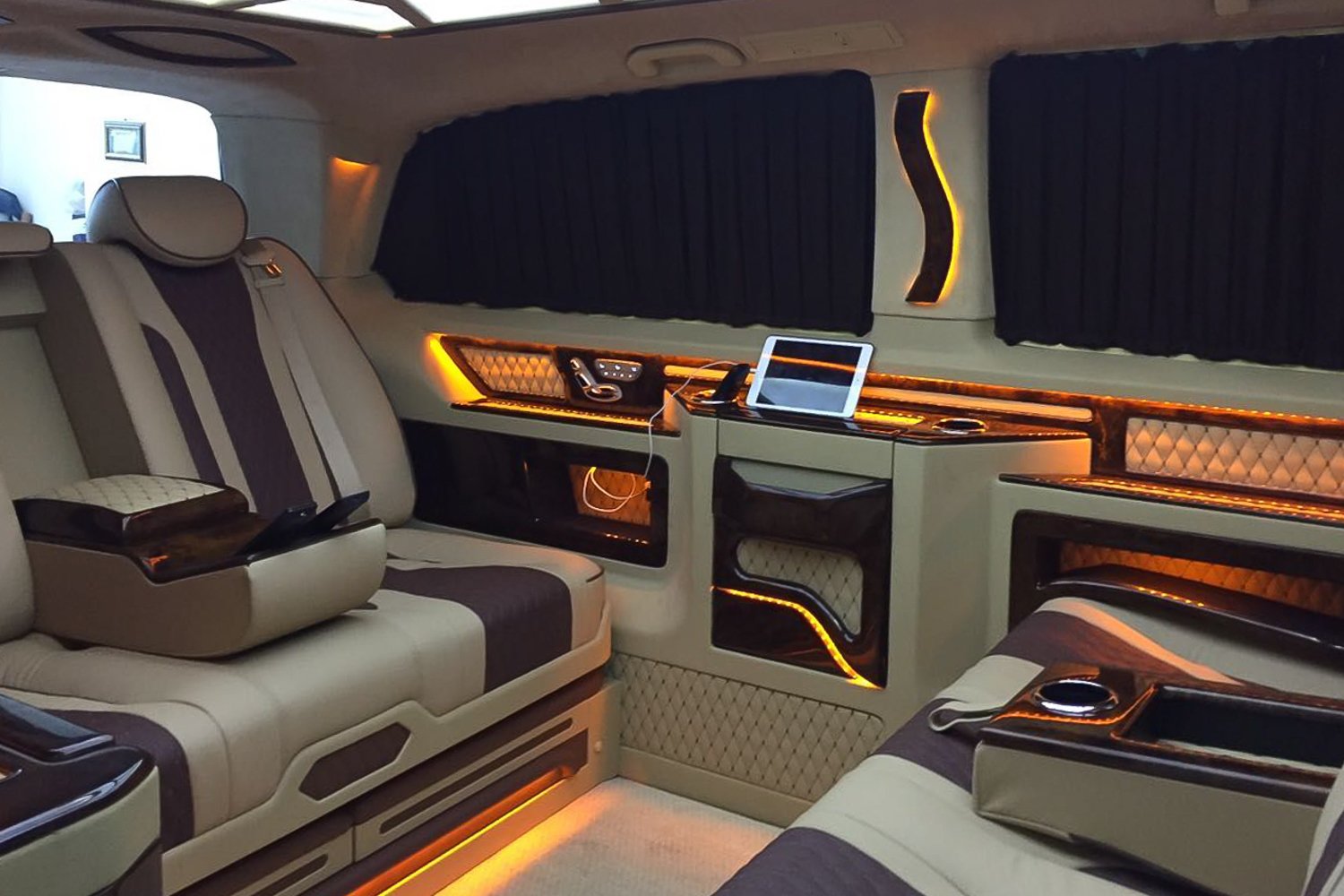 Private Airport Transfer: Izmir to Kusadasi