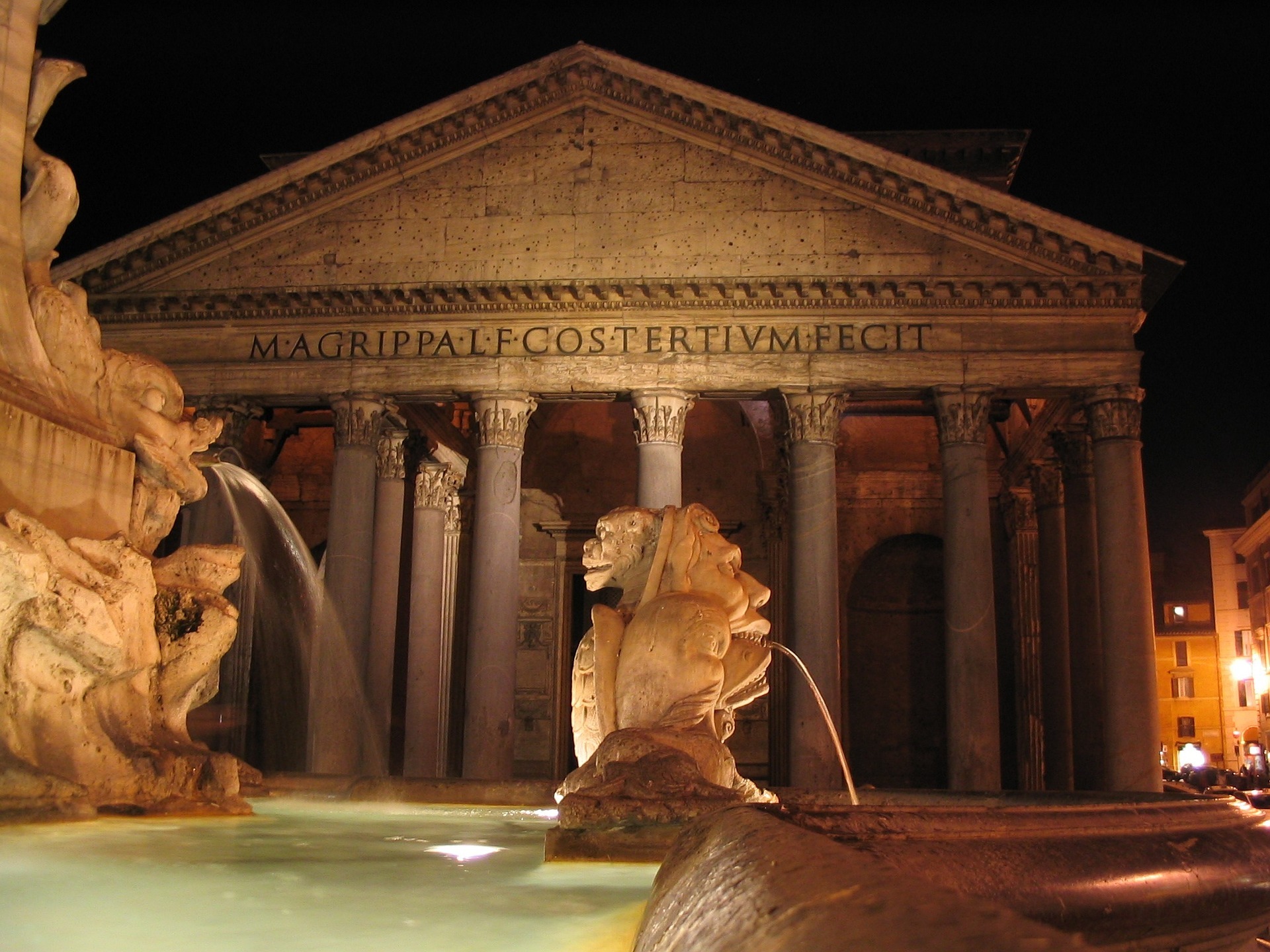 Rome: Illuminated Rome Tour for Kids with Gelato & Pizza