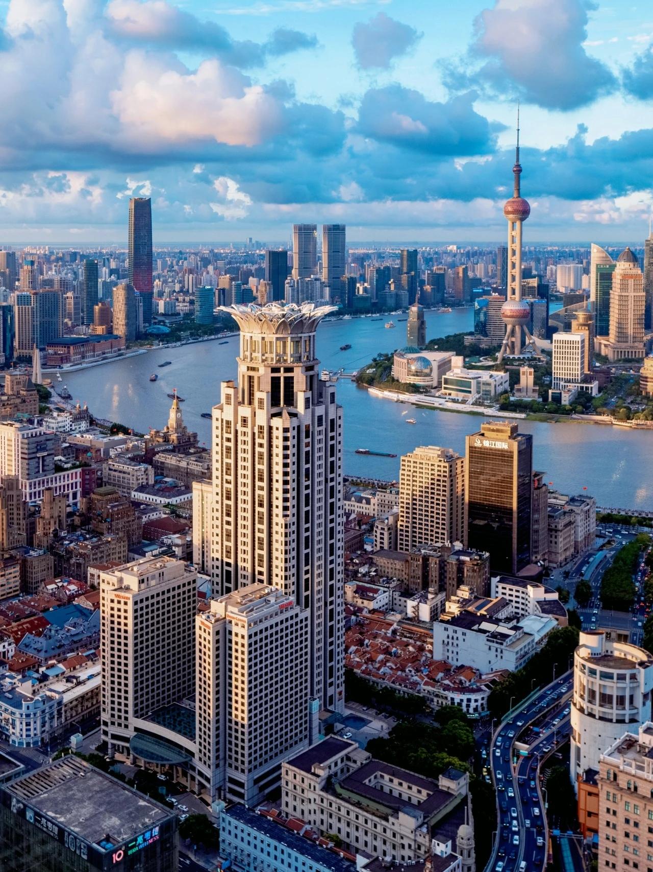Shanghai & Zhujiajiao Water Town: 2-Day Private Experience