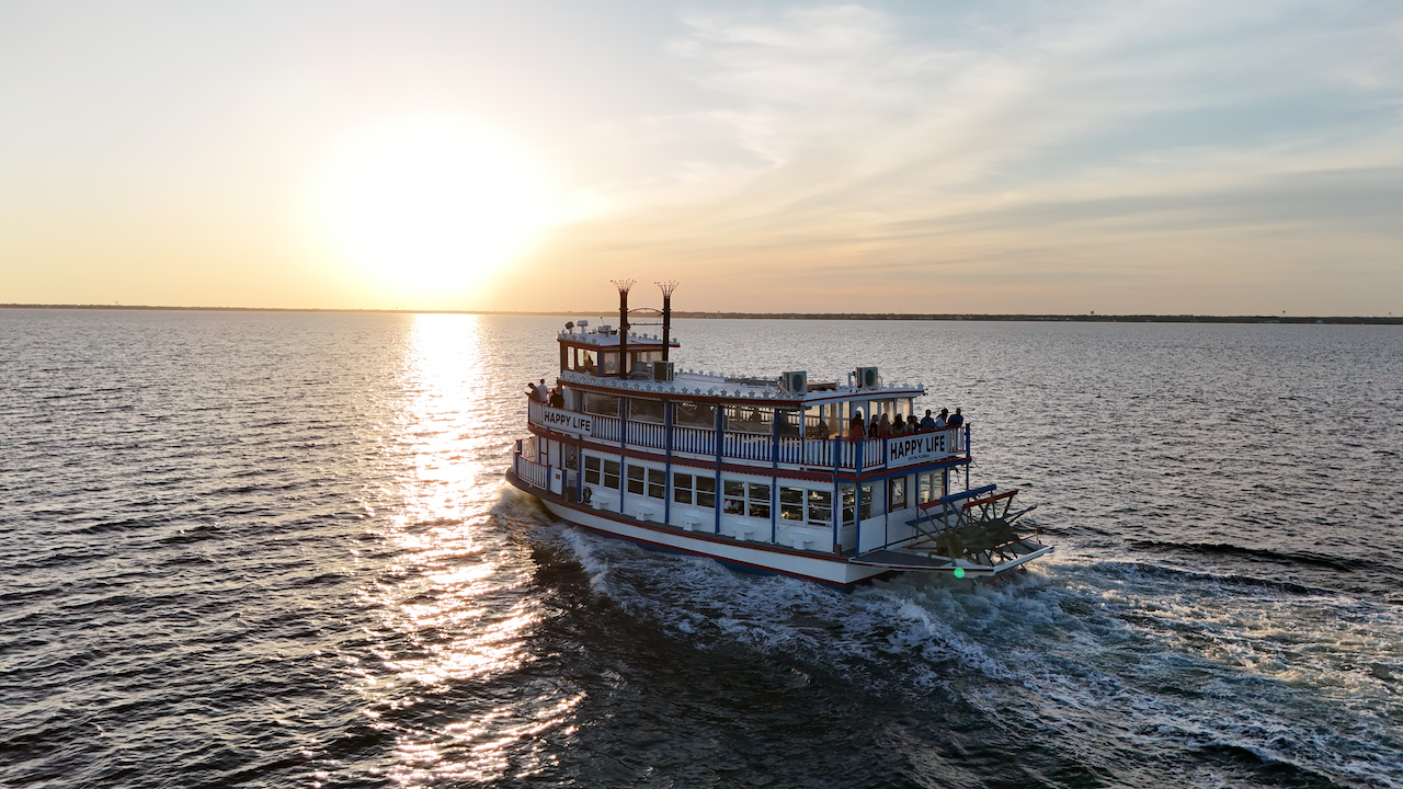 Destin Harbor Murder Mystery Dinner Cruise
