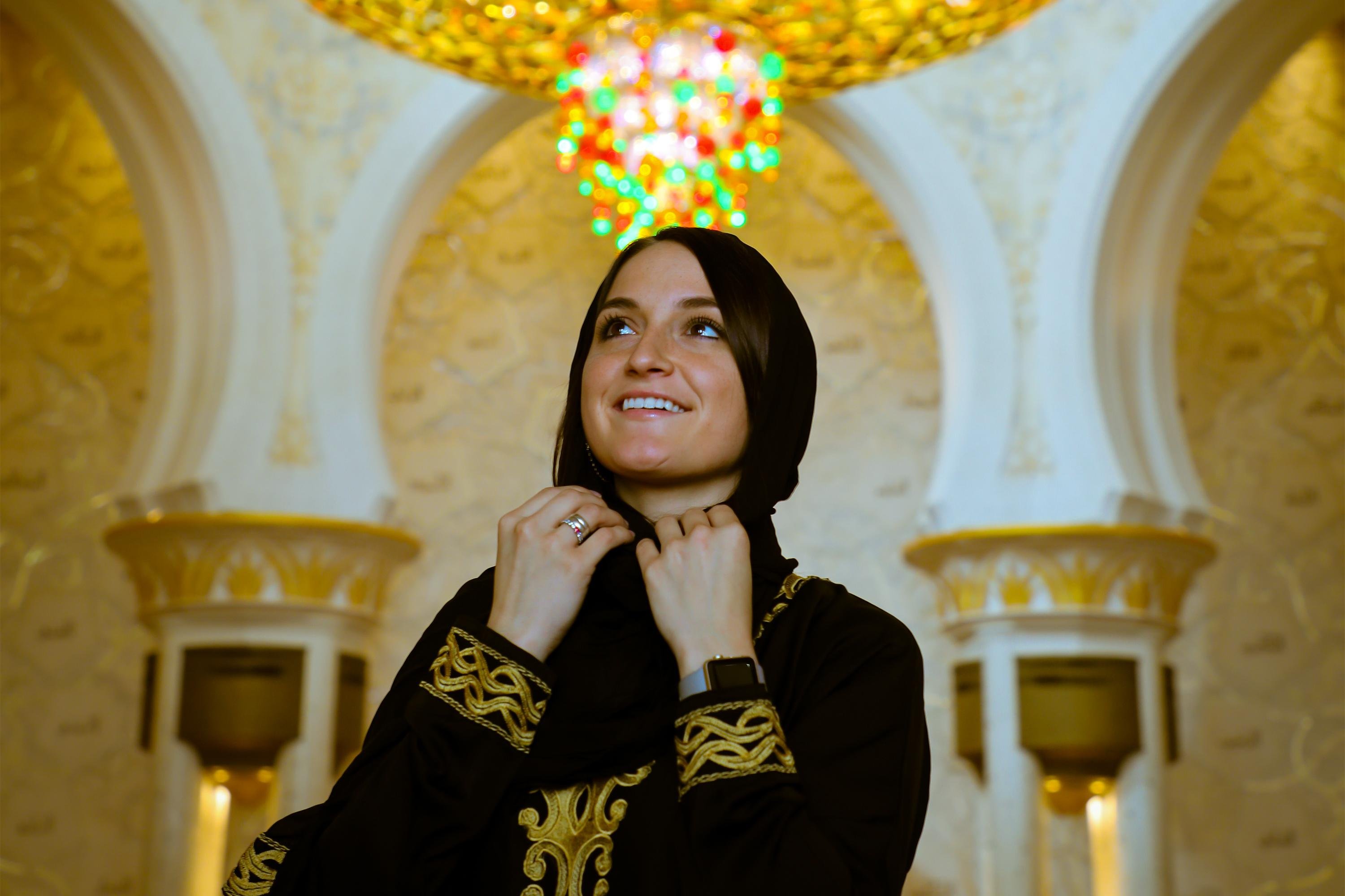 Abu Dhabi Icons: Grand Mosque, Presidential Palace & Etihad Towers