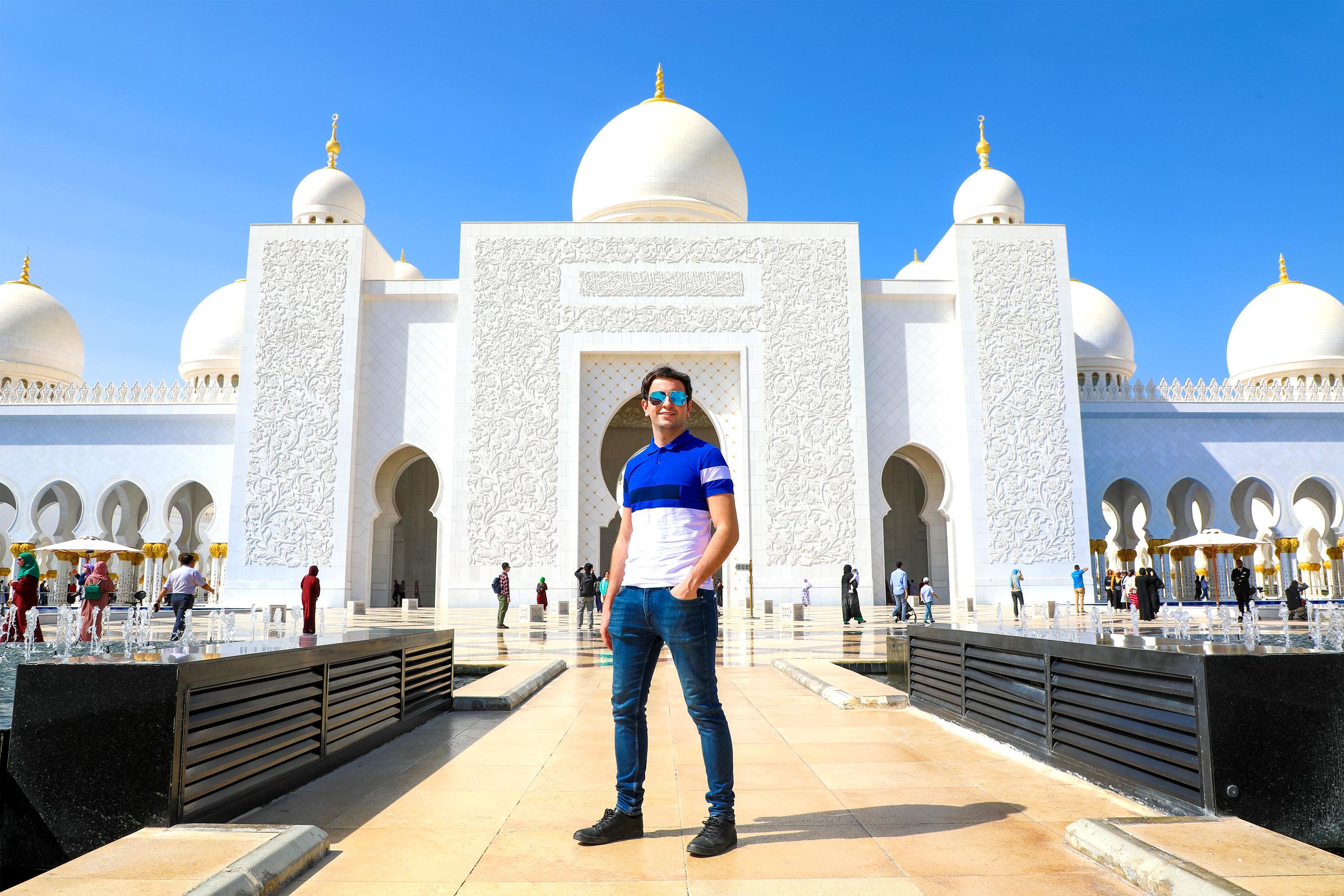 Abu Dhabi Icons: Grand Mosque, Presidential Palace & Etihad Towers
