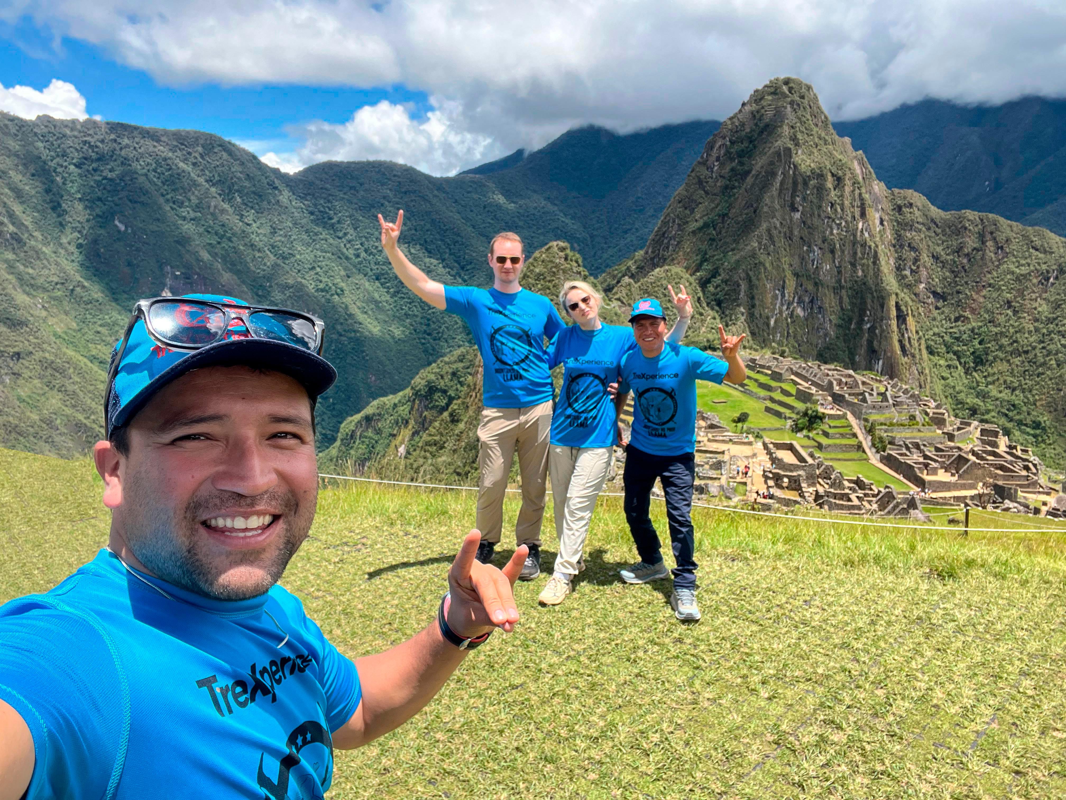 Machu Picchu 4-Day Classic Inca Trail with Vistadome Train