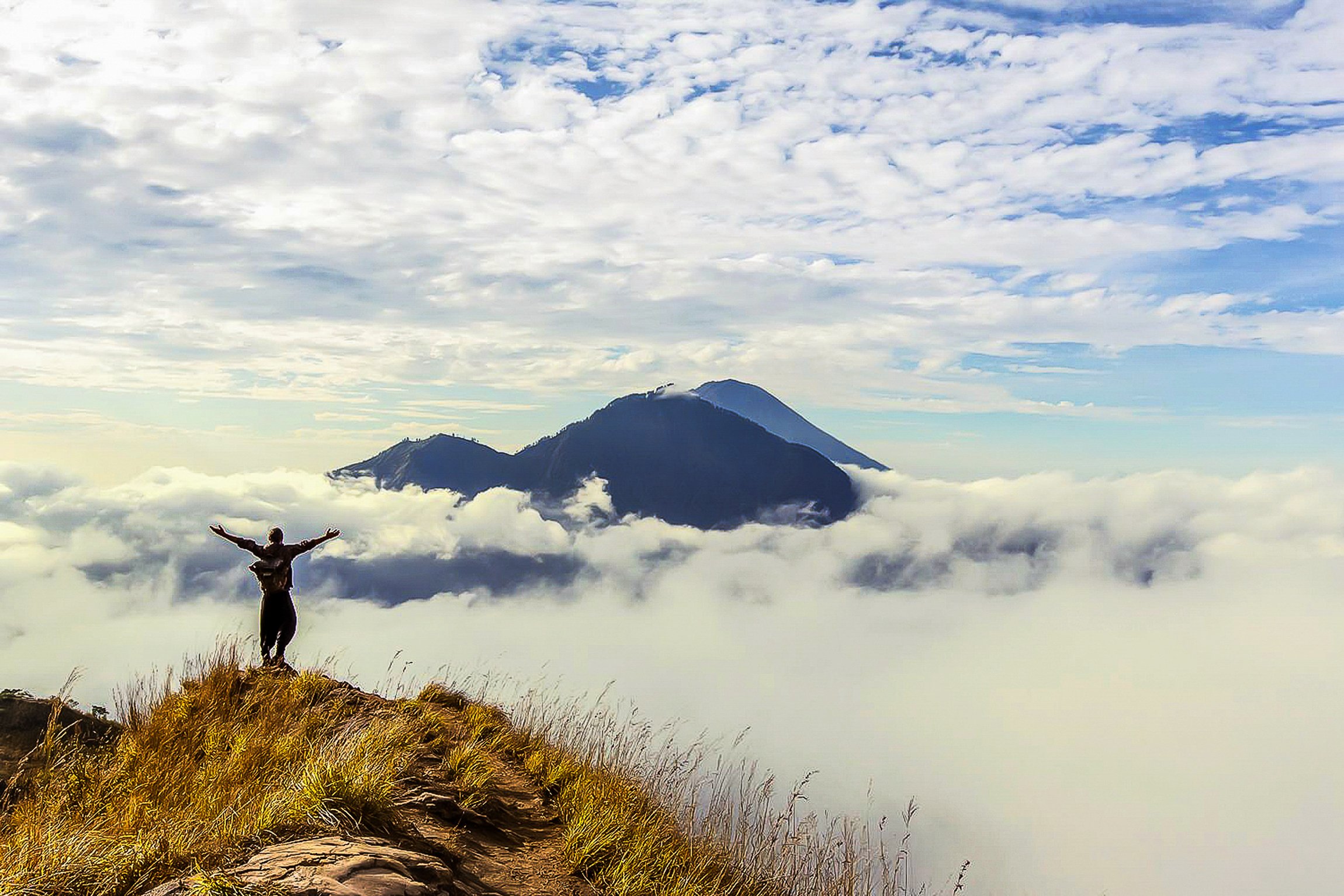 Mount Batur Sunrise Trek with Breakfast & Coffee Plantation Visit