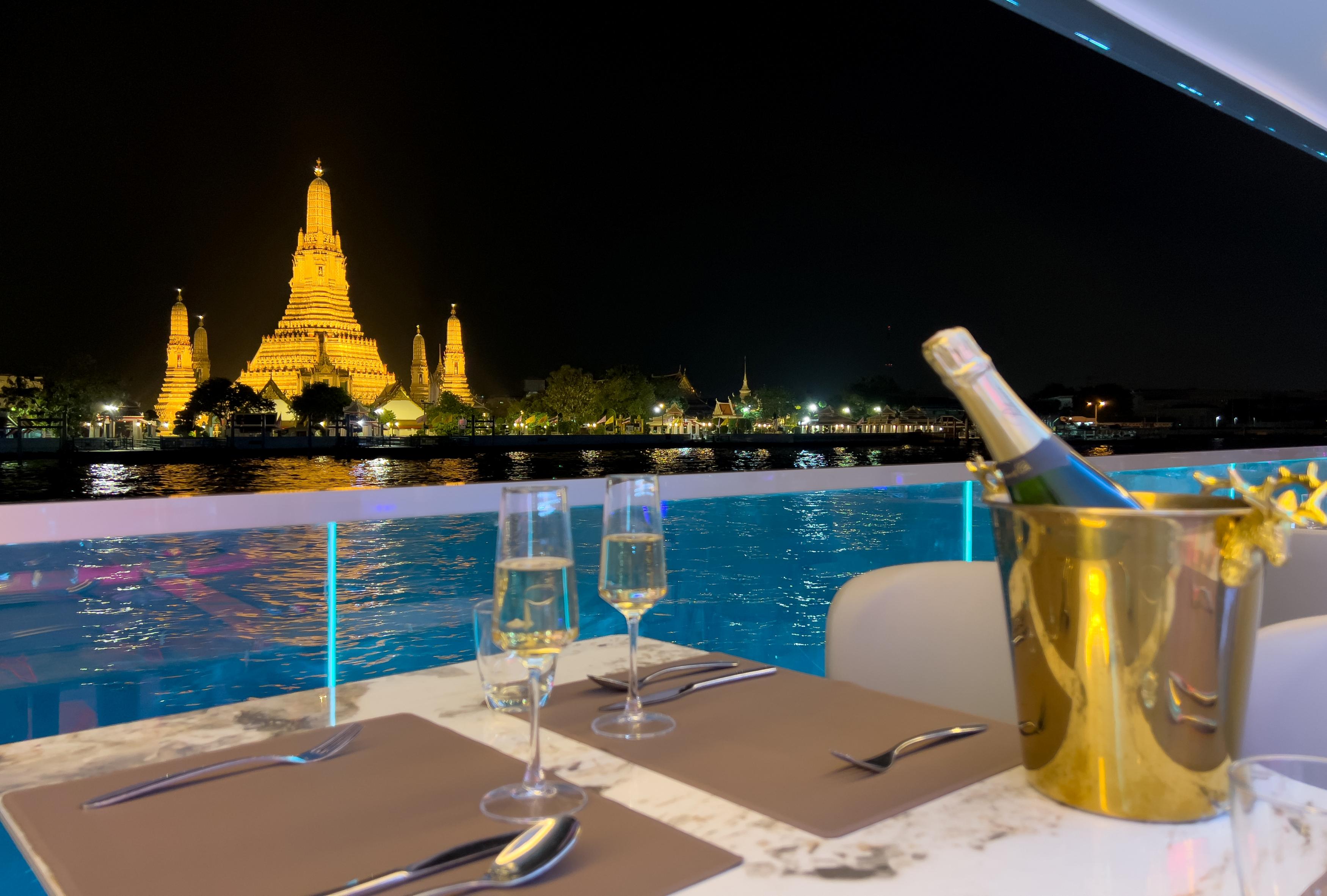 Bangkok: The Planet Sunset & Dinner River Cruise
