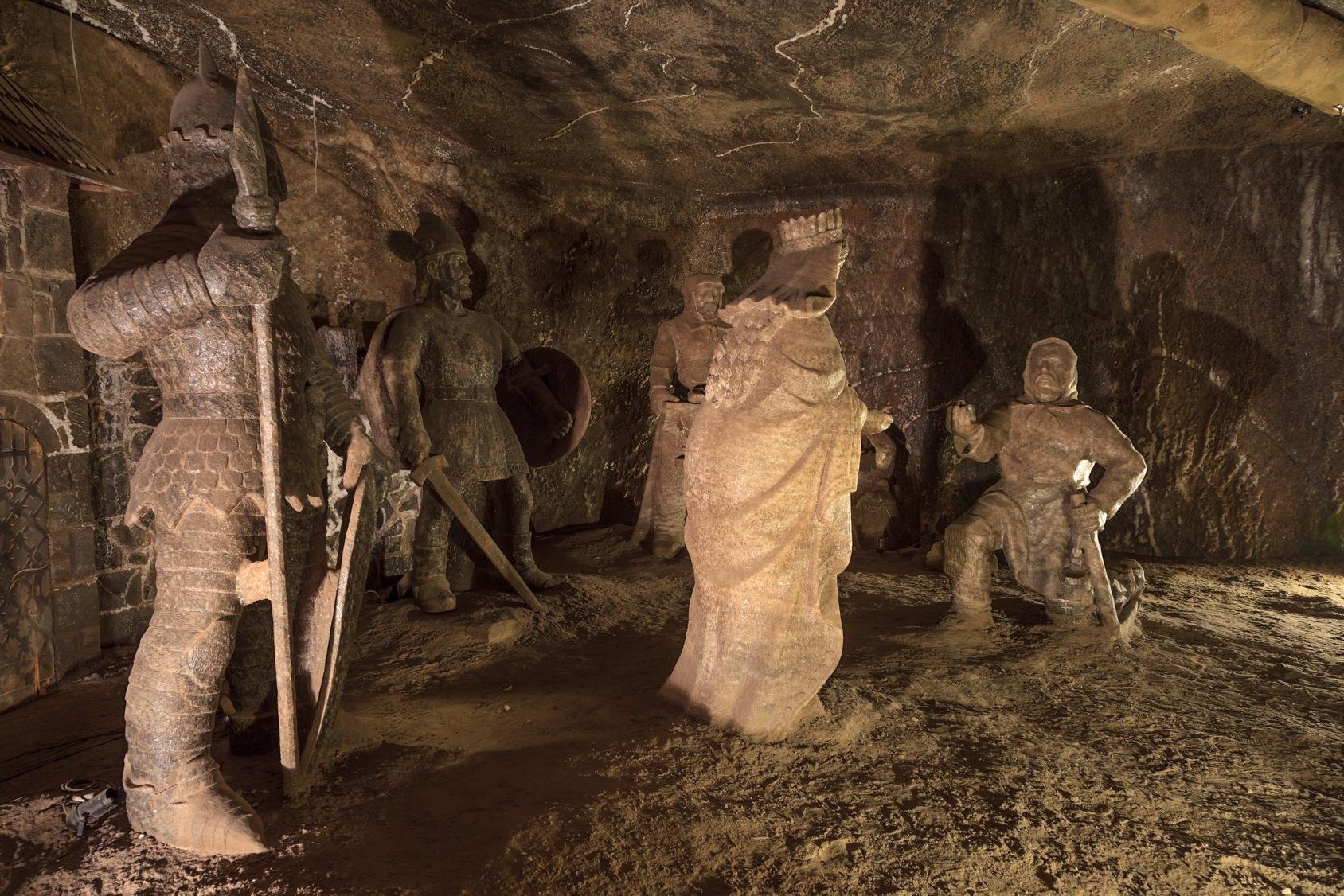 Kraków: Wieliczka Salt Mine Guided Tour with Transfer - 2026 (Verified Reviews)