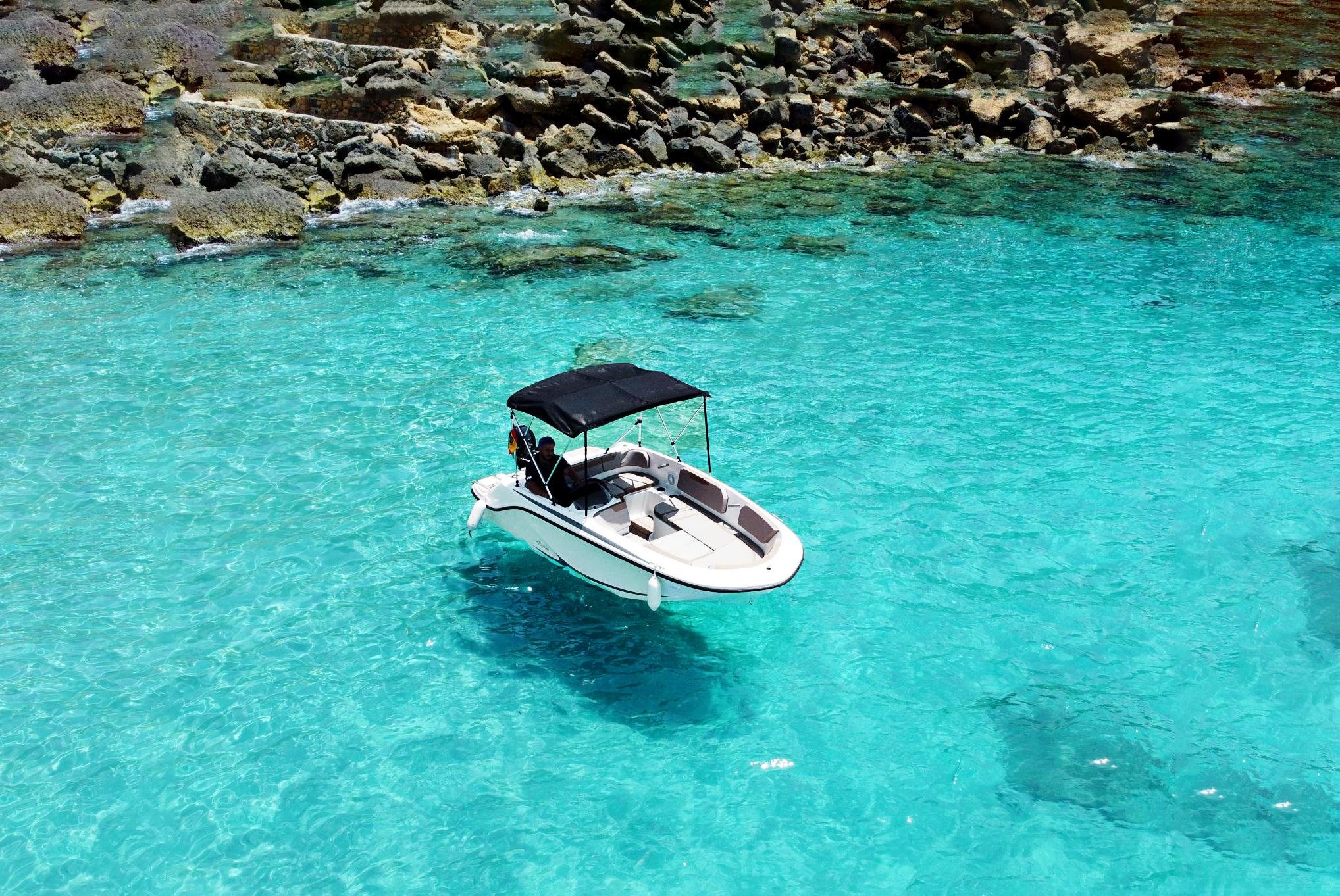 Self-Drive Boat Rental in Santa Ponsa
