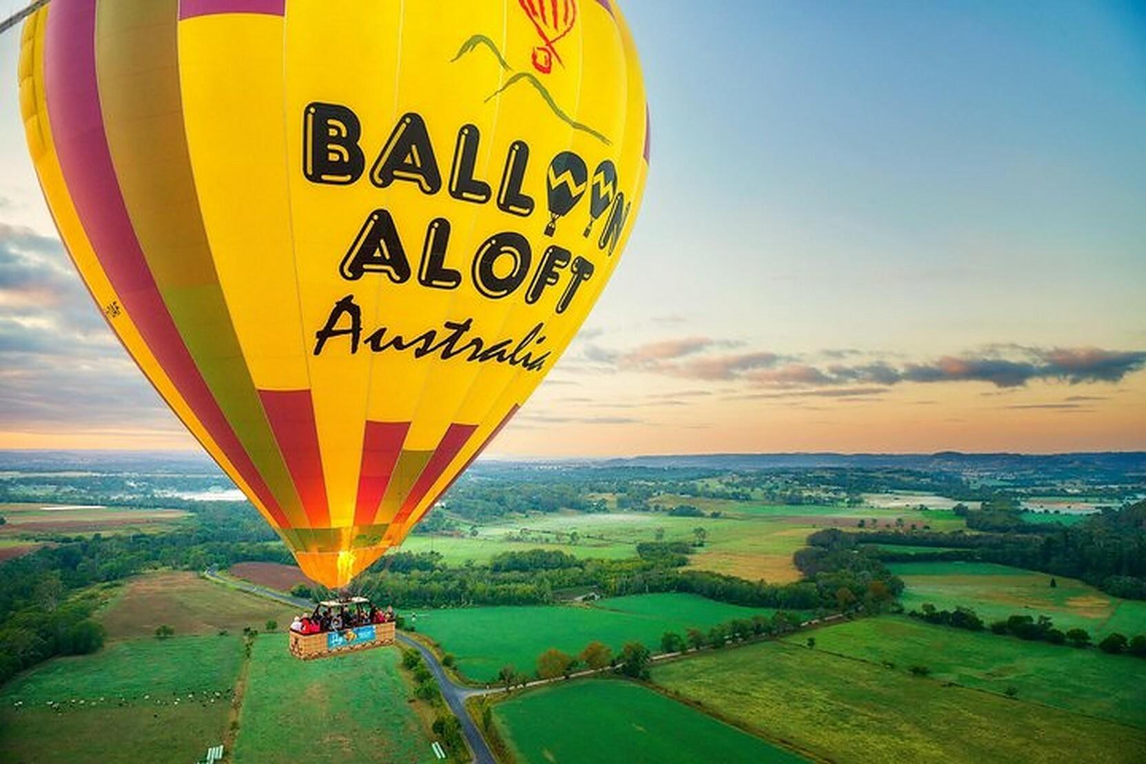 Camden Valley Sunrise Balloon Flight & Breakfast