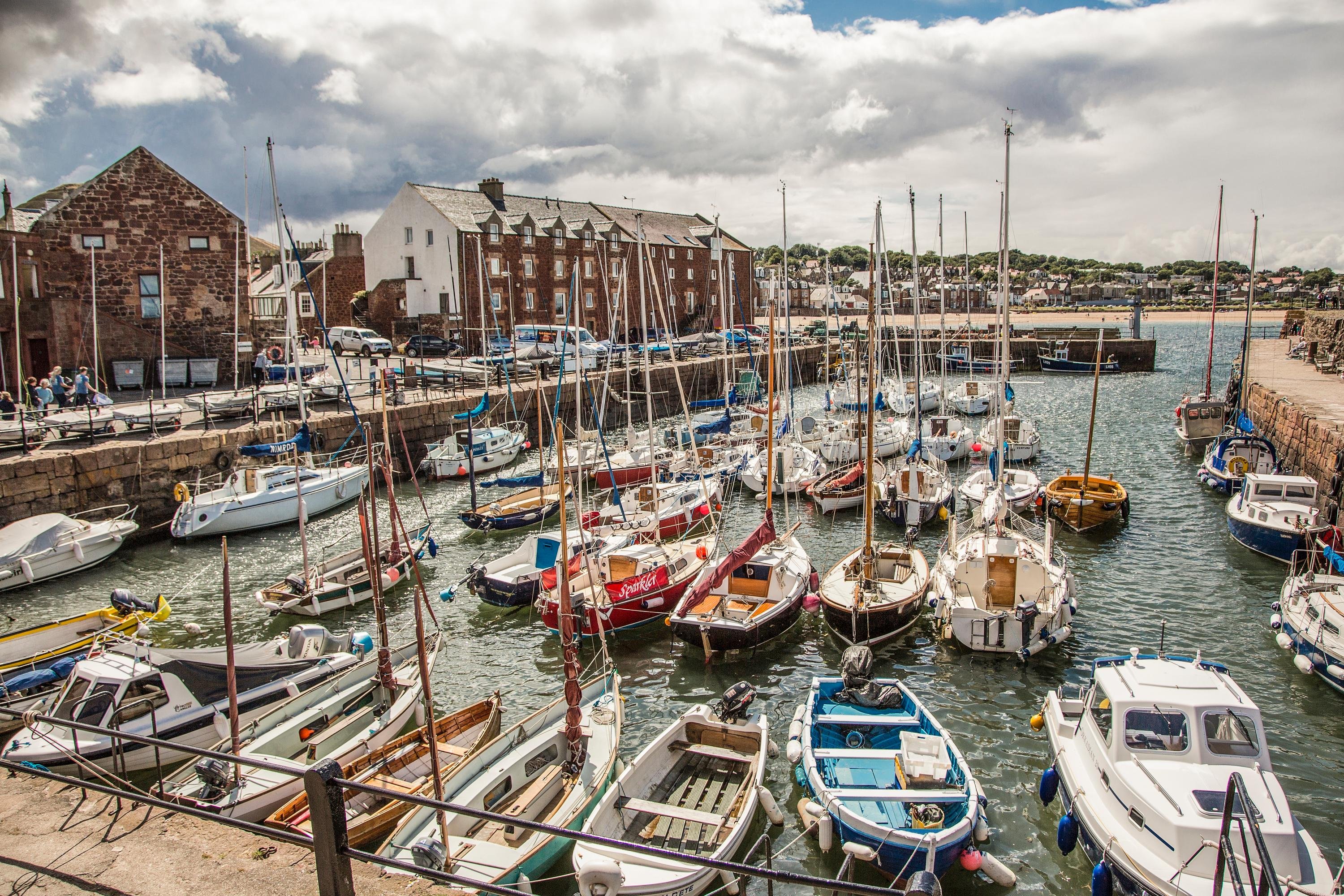 East Lothian Coastal Tour with Castle Visit