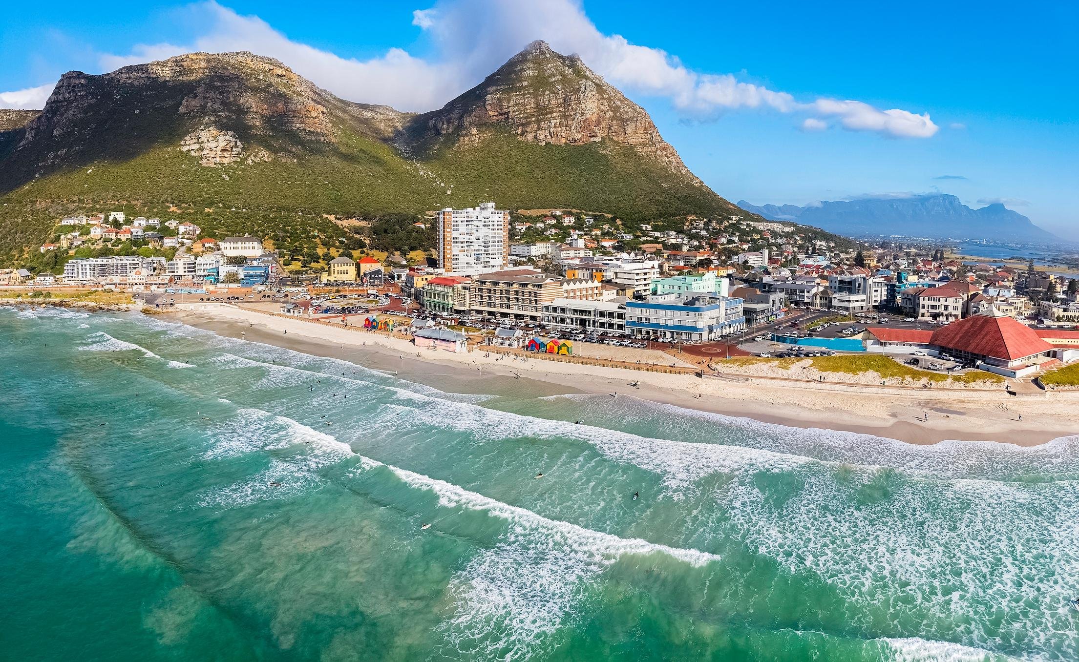 Cape Town Full-Day Tour: Table Mountain, Cape Point & Penguin Colony