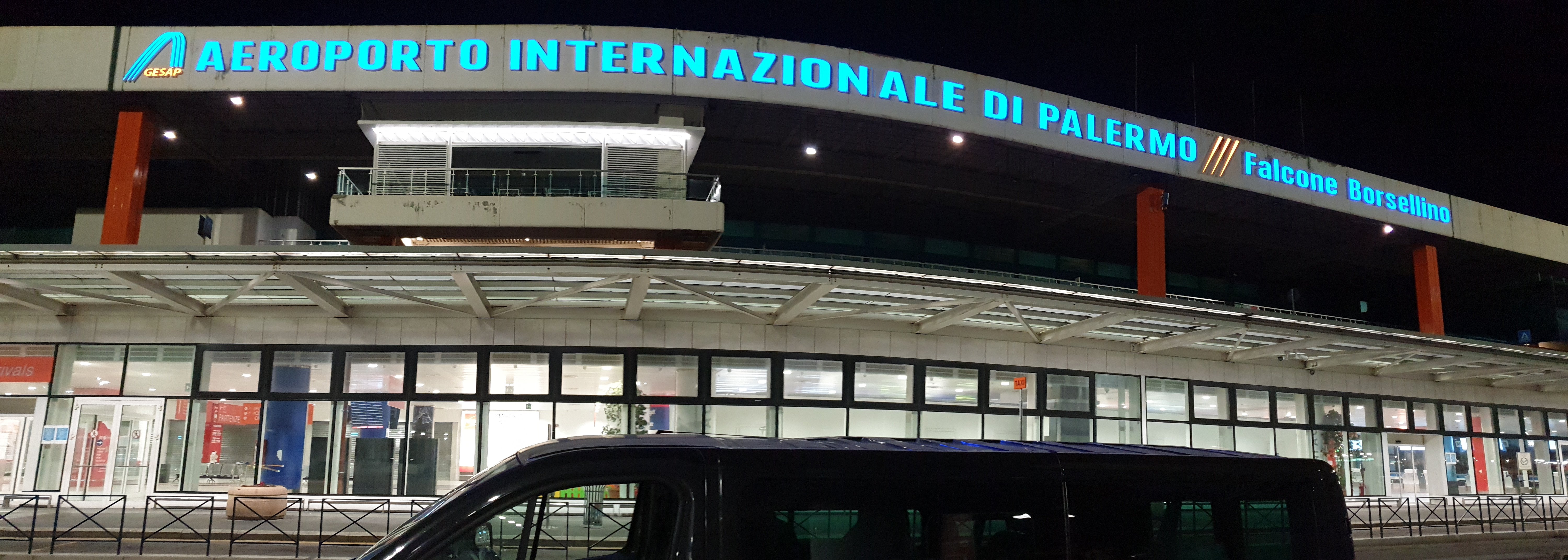 Private Airport Transfer: Palermo to San Vito Lo Capo