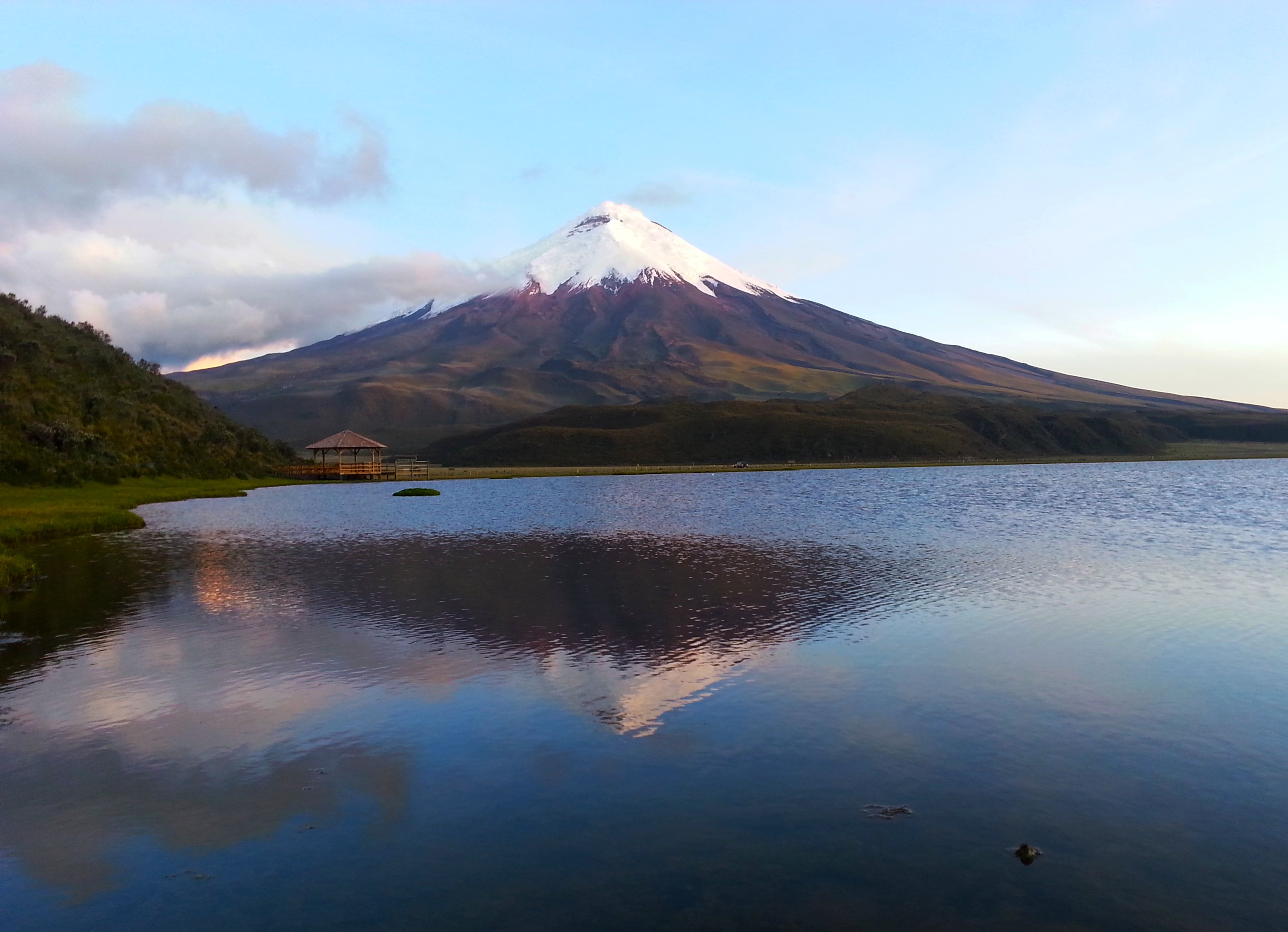 Cotopaxi National Park Full-Day Hiking Tour from Quito
