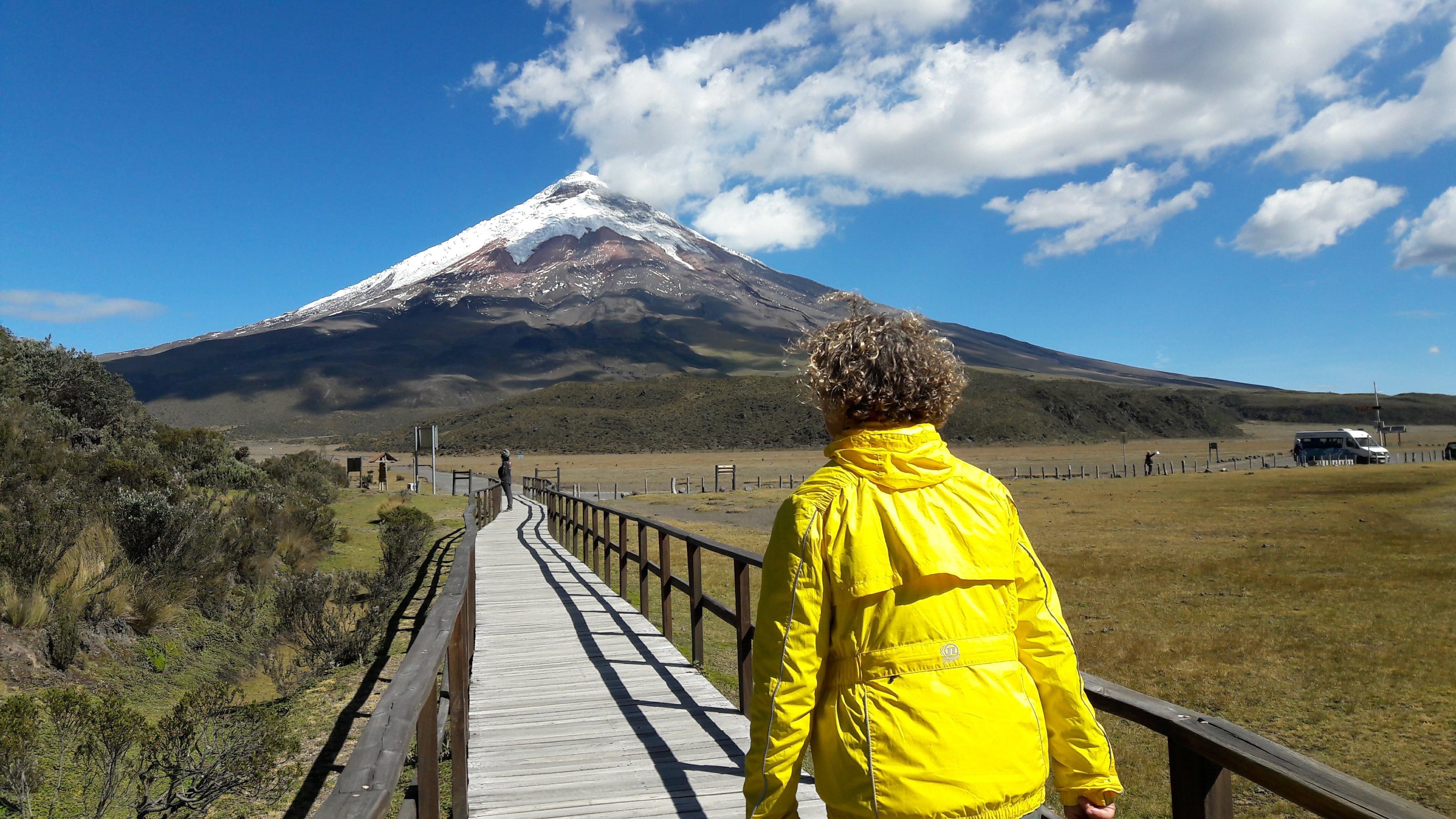 Cotopaxi National Park Full-Day Hiking Tour from Quito