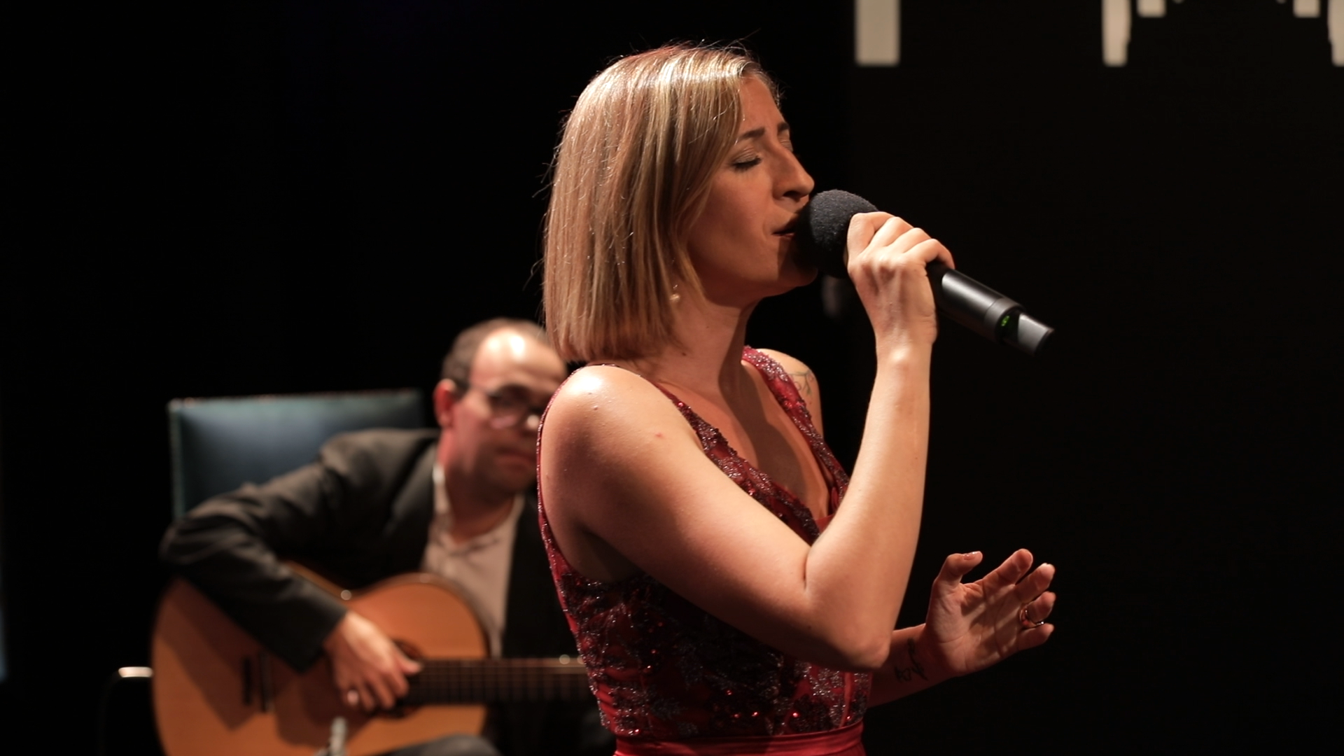 Fado in Chiado: Live Music Show in Lisbon