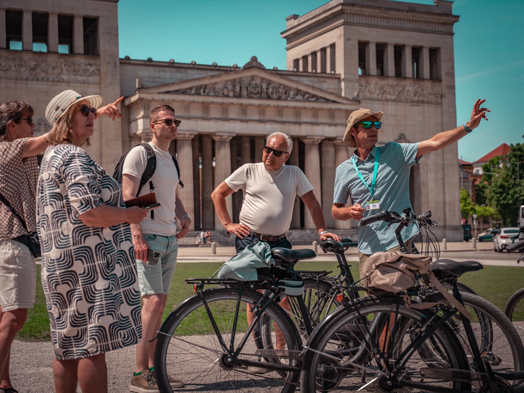 Munich Bike Tour: Half-Day with Local Guide