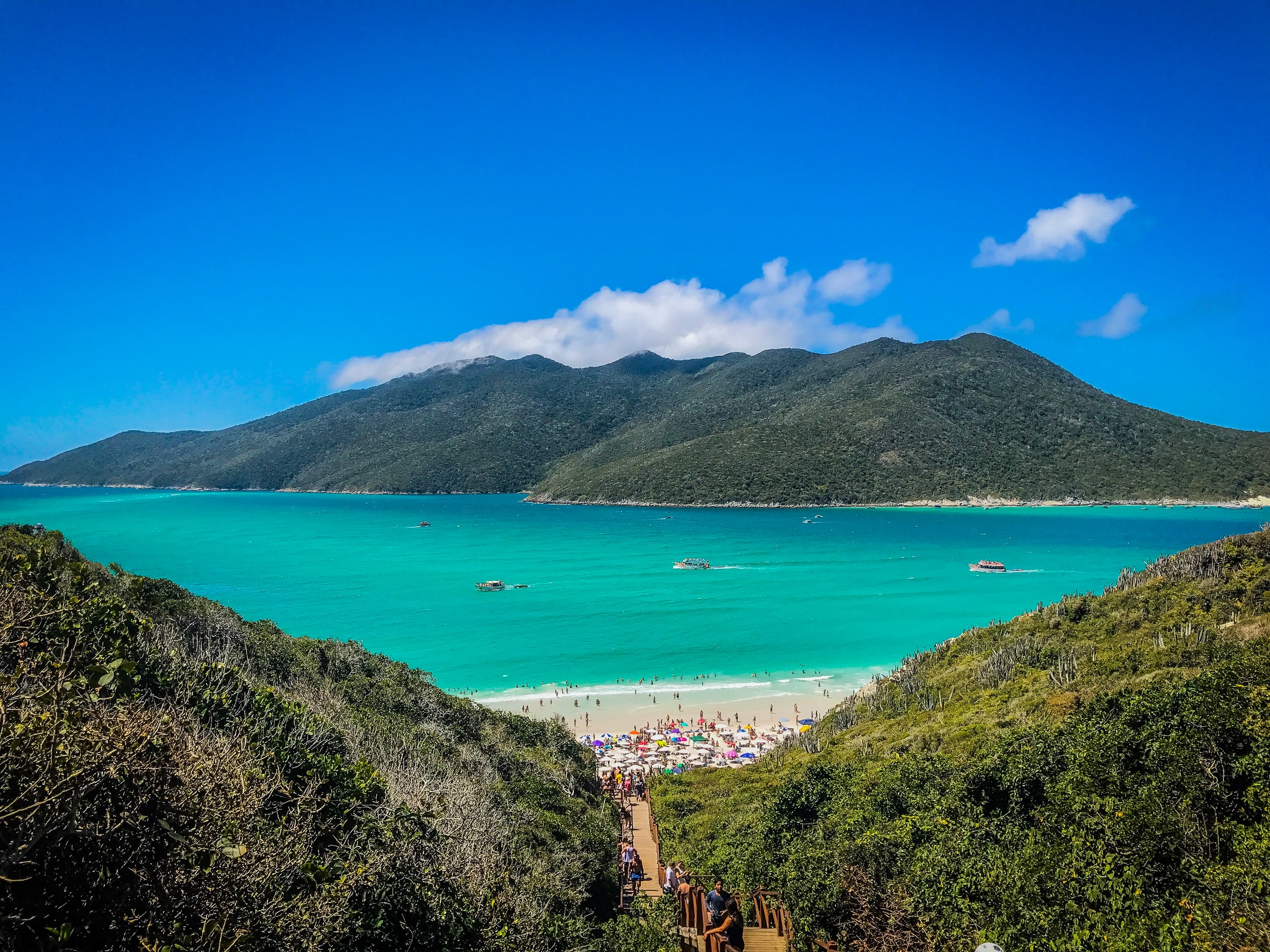 Arraial do Cabo Day Trip & Boat Cruise from Rio