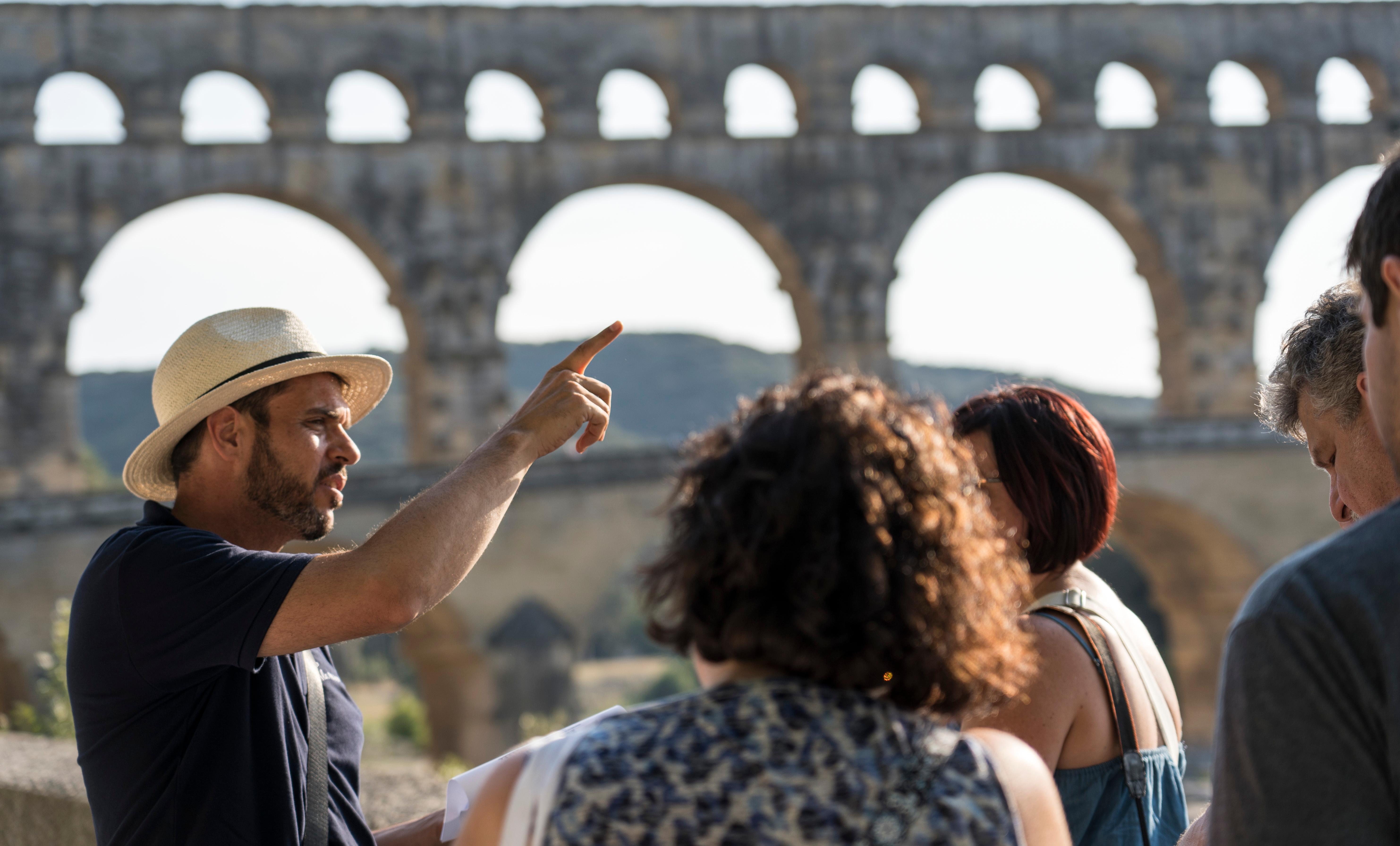 Half-Day Tour: Pont du Gard, Les Baux & Saint-Rémy from Avignon