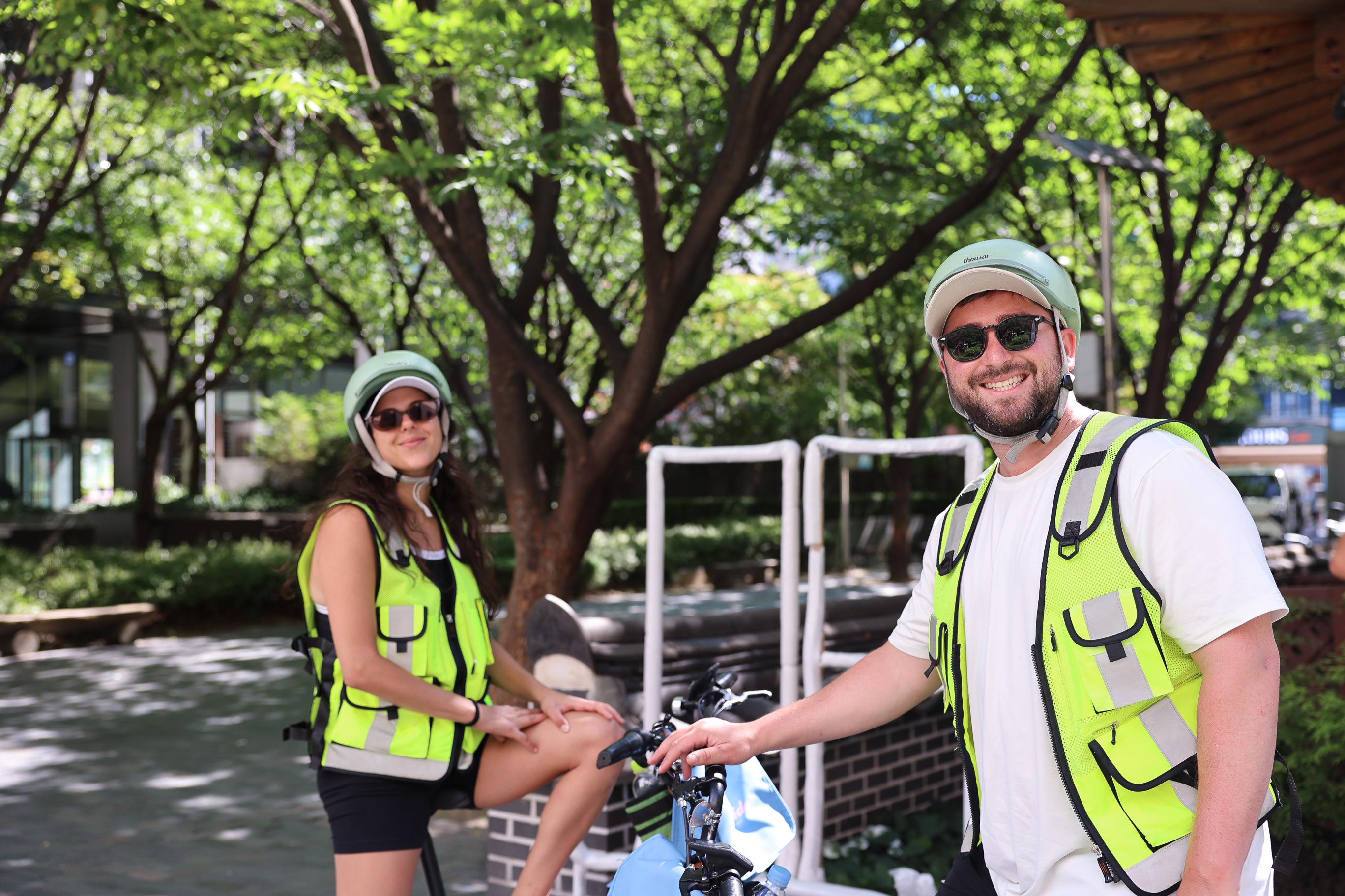 Seoul e-bike tour along the Han River cycle paths — image 25