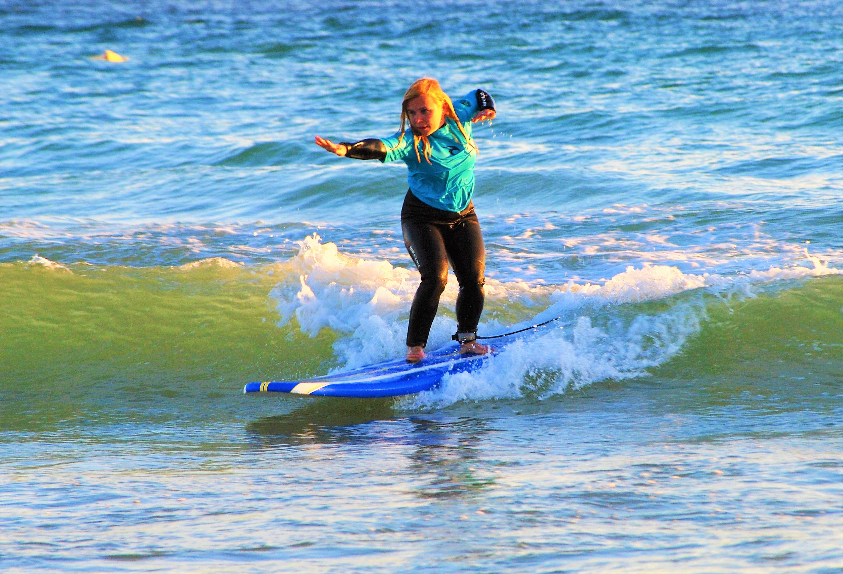 Galé Beach Surf Lesson in Albufeira